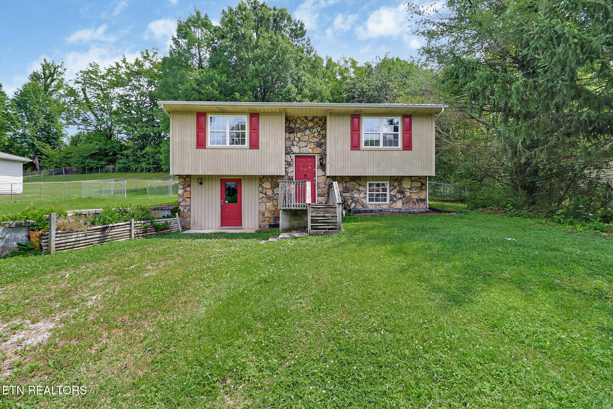 106 Willow Creek Road Wartburg TN 37887
