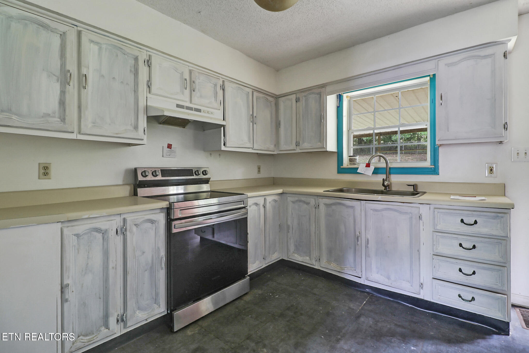 106 Willow Creek Road Wartburg TN 37887