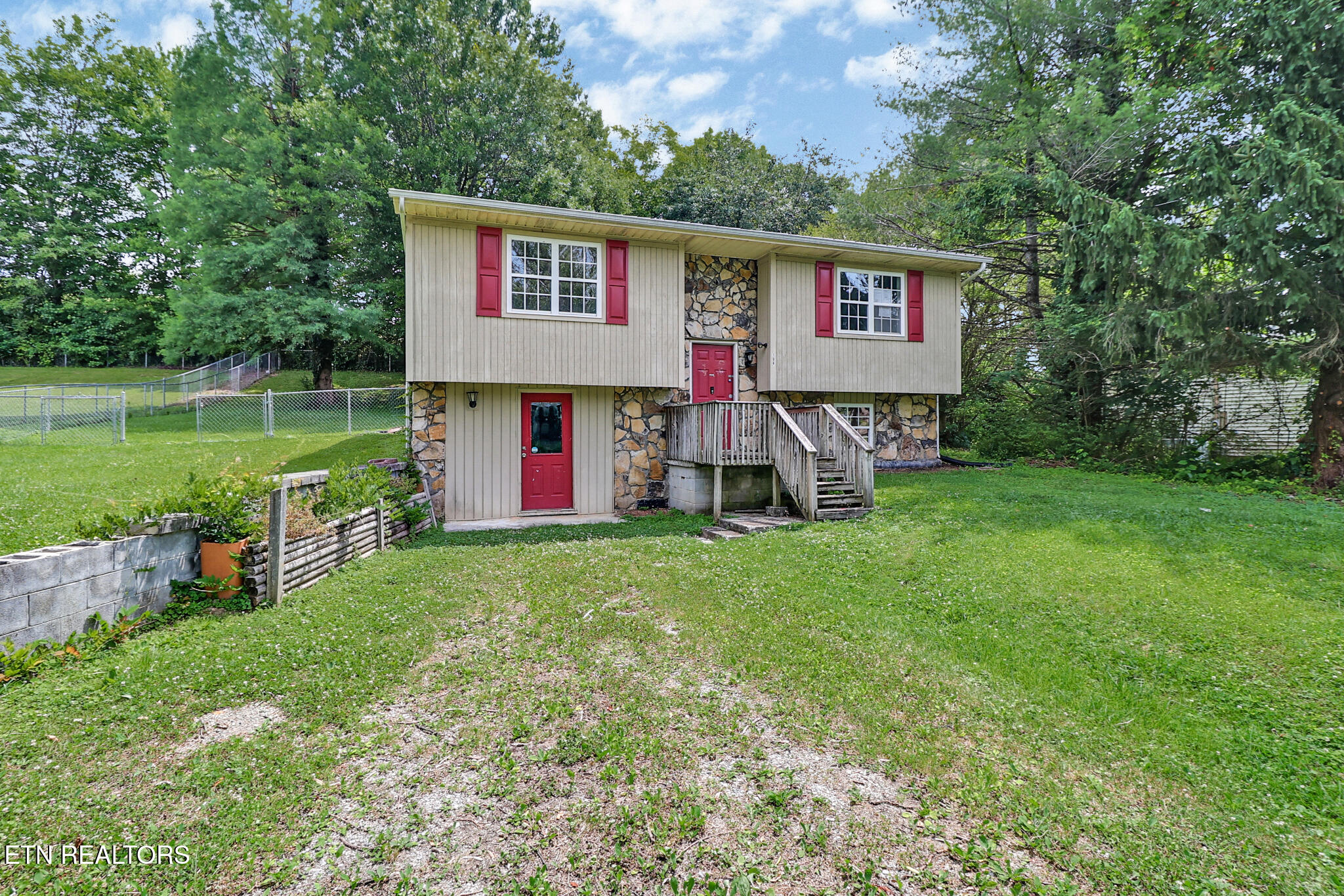106 Willow Creek Road Wartburg TN 37887