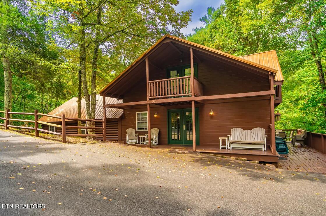 1940 Wears Valley Road Sevierville TN 37862