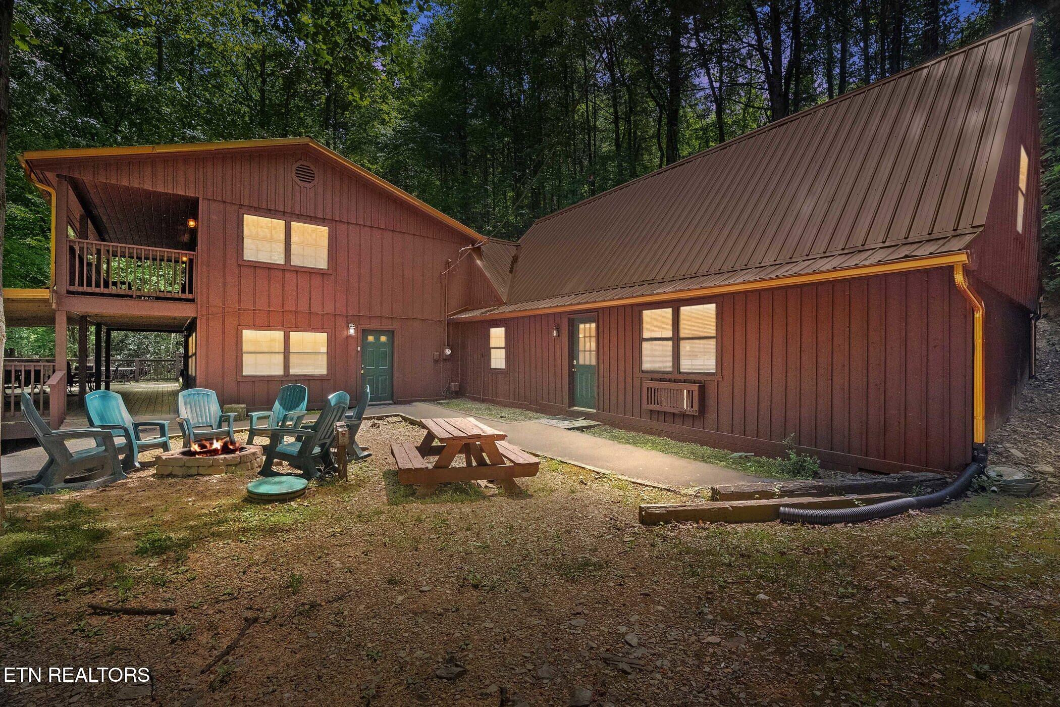 1940 Wears Valley Road Sevierville TN 37862