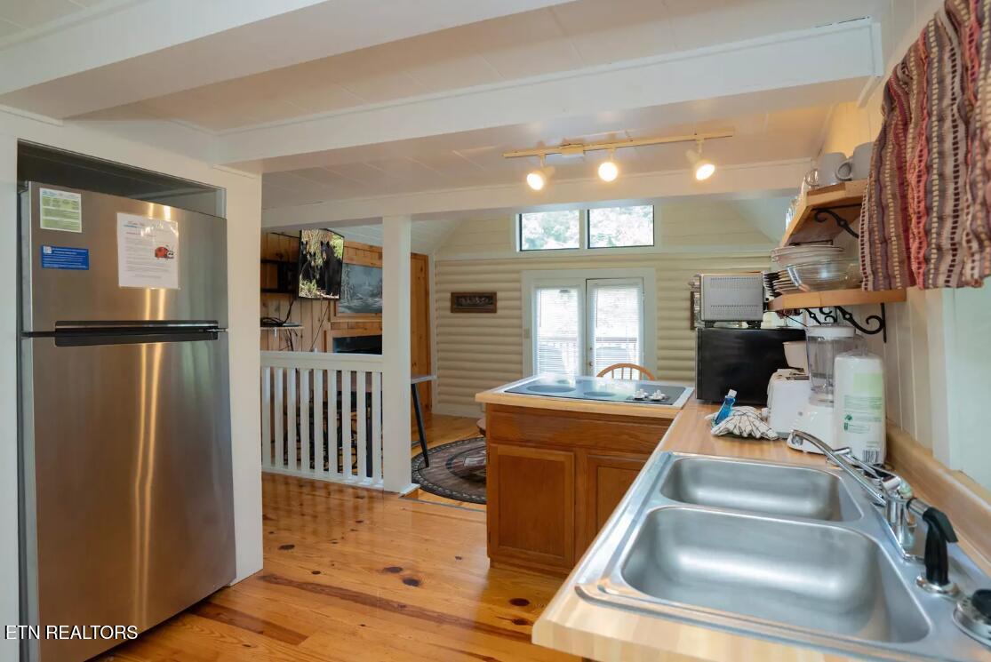 1940 Wears Valley Road Sevierville TN 37862