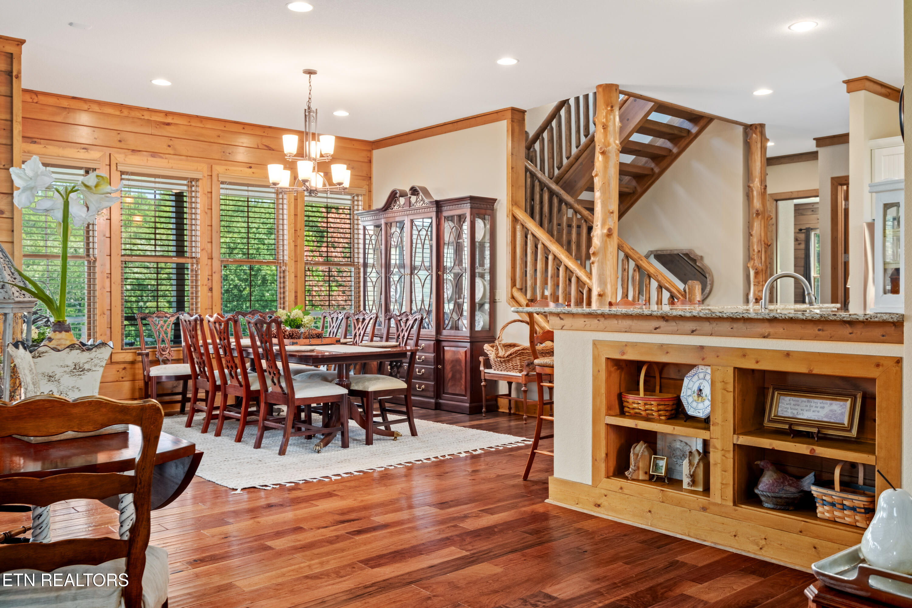 3656 Henry Town Road Sevierville TN 37876