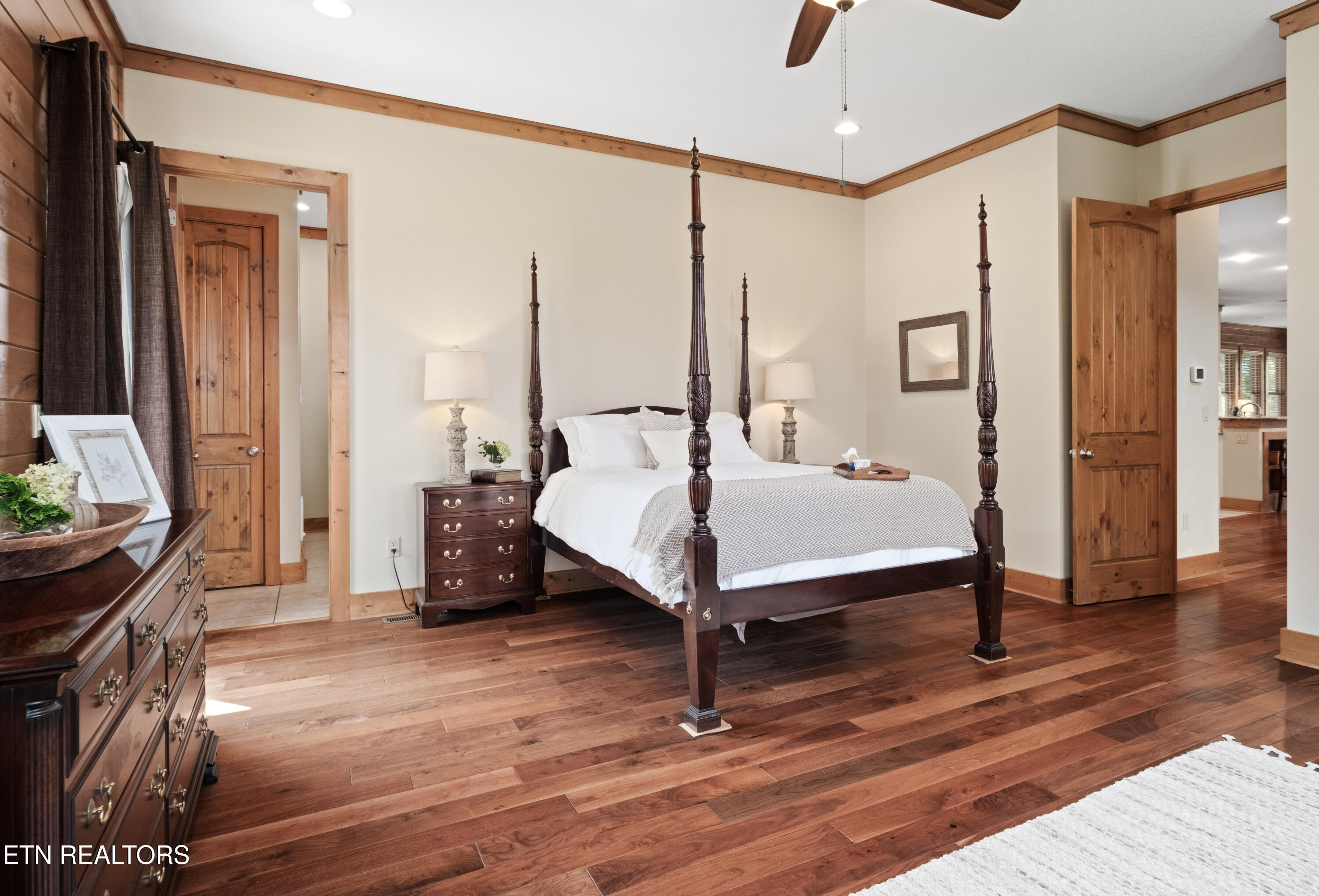 3656 Henry Town Road Sevierville TN 37876