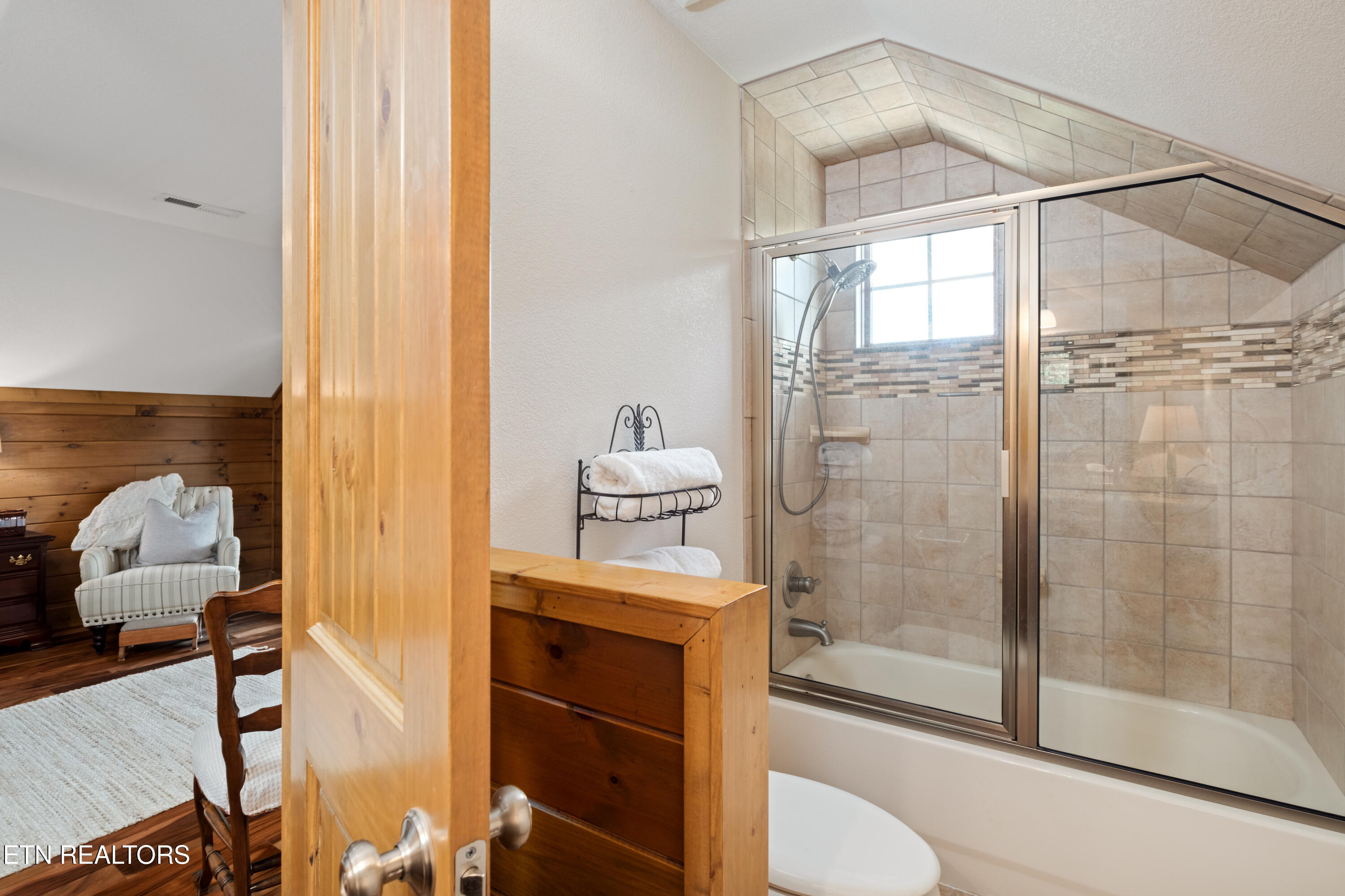 3656 Henry Town Road Sevierville TN 37876