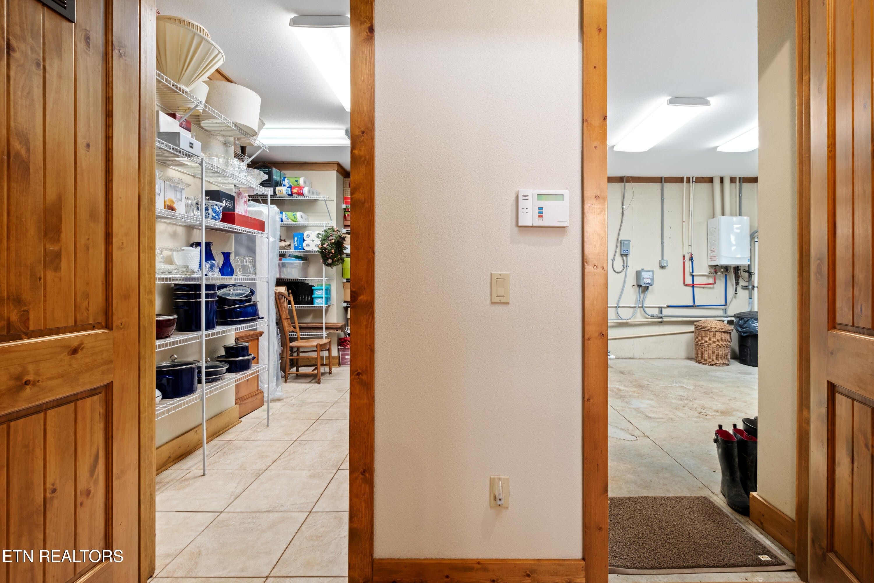 3656 Henry Town Road Sevierville TN 37876