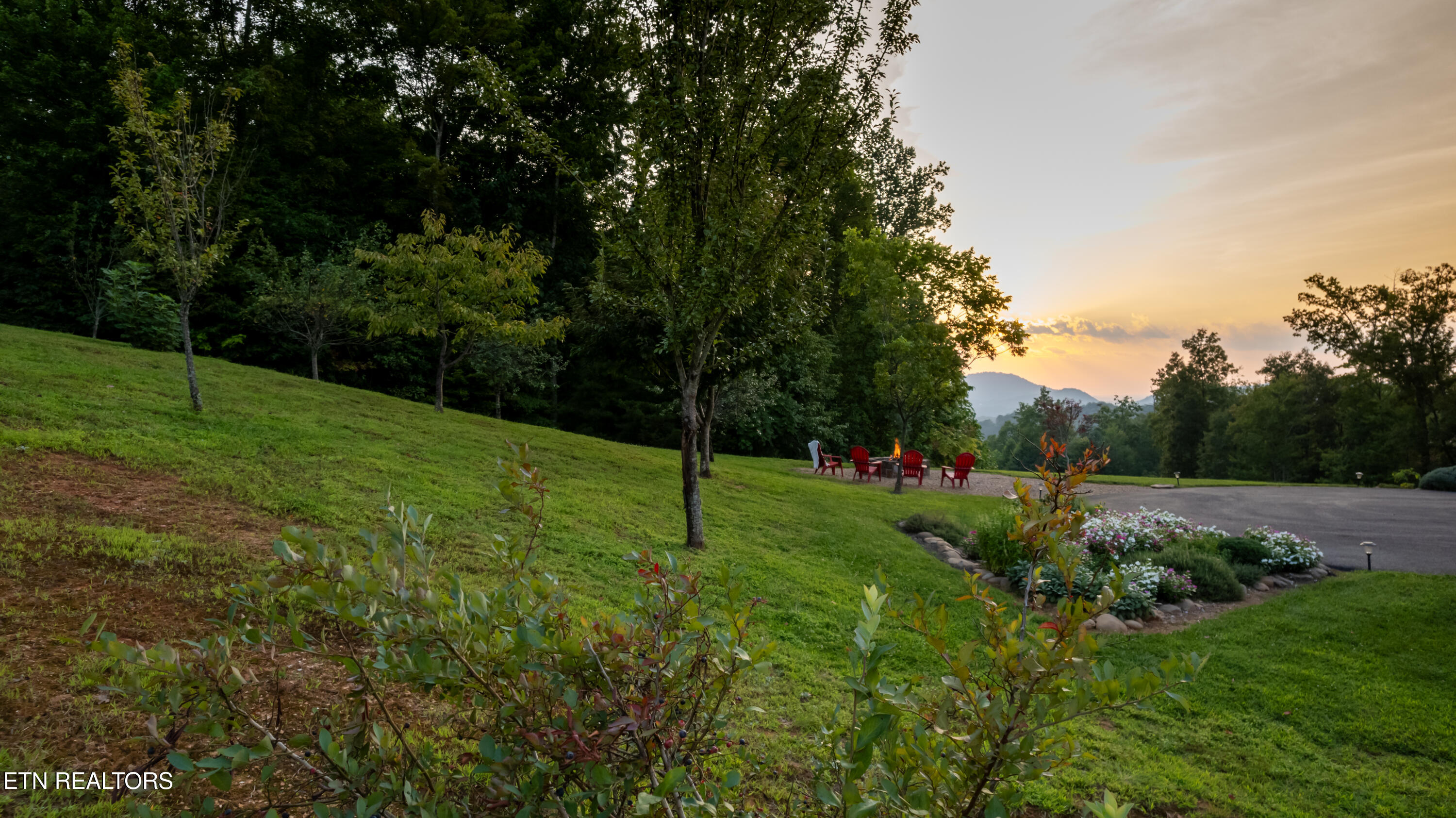 3656 Henry Town Road Sevierville TN 37876