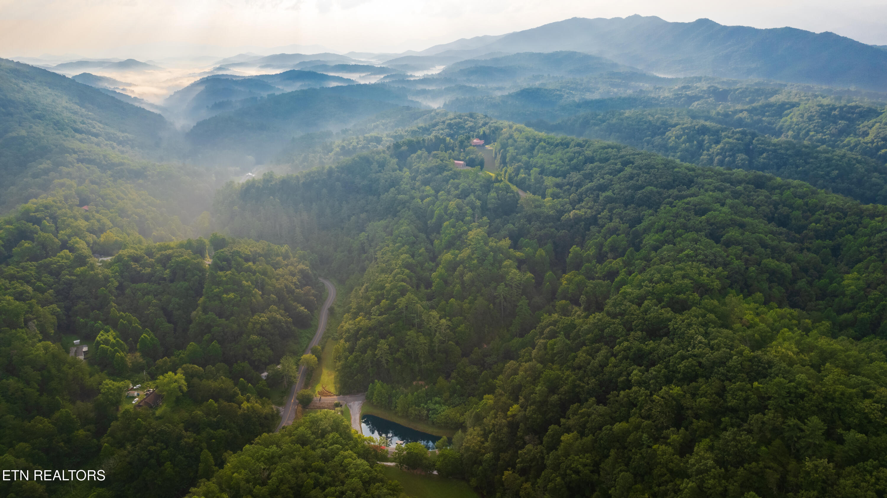 3656 Henry Town Road Sevierville TN 37876