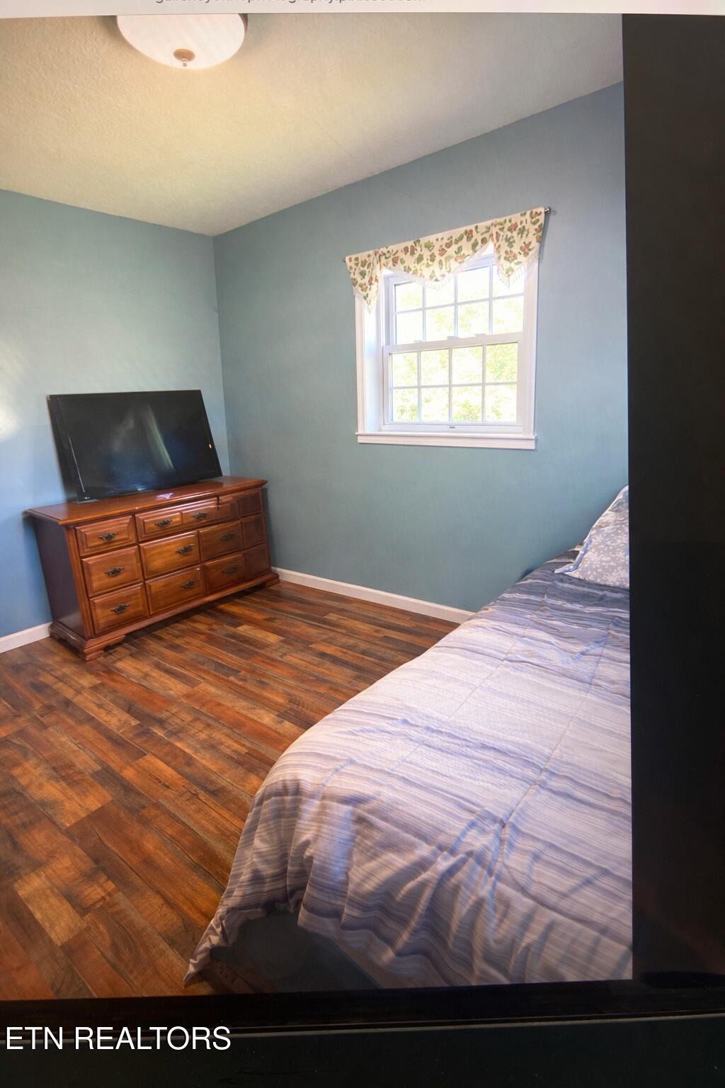 239 Wooldridge Lane Jellico TN 37762