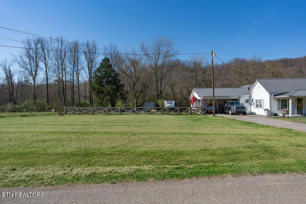 239 Wooldridge Lane Jellico TN 37762