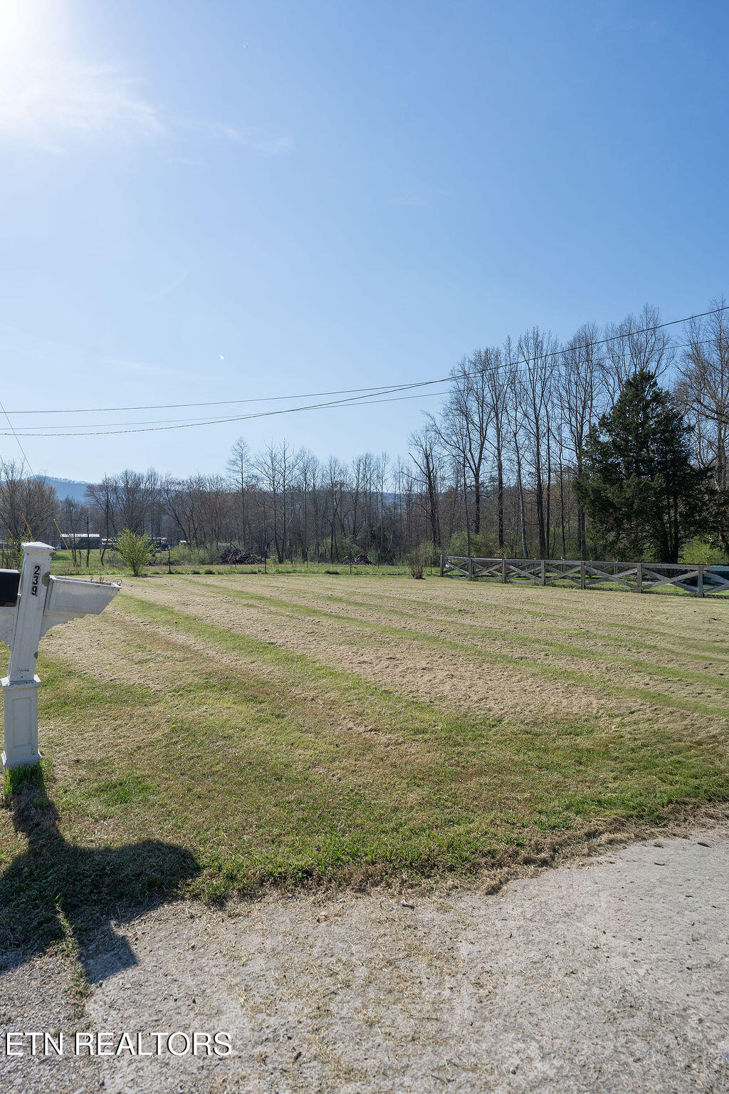 239 Wooldridge Lane Jellico TN 37762