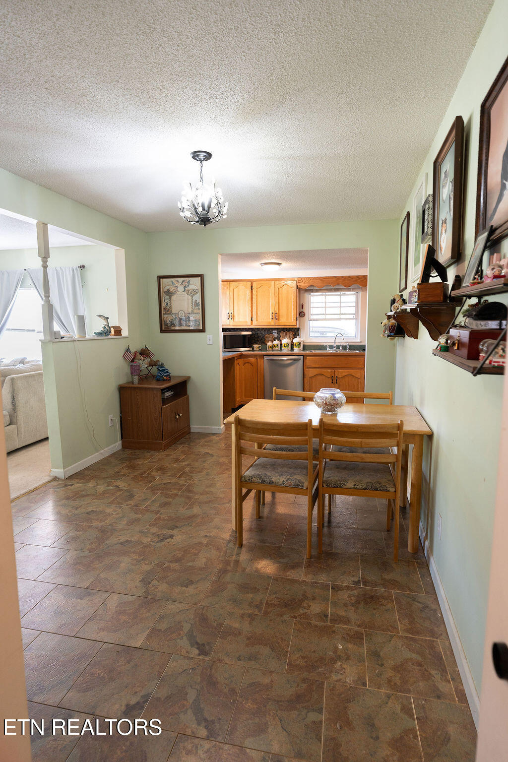 239 Wooldridge Lane Jellico TN 37762