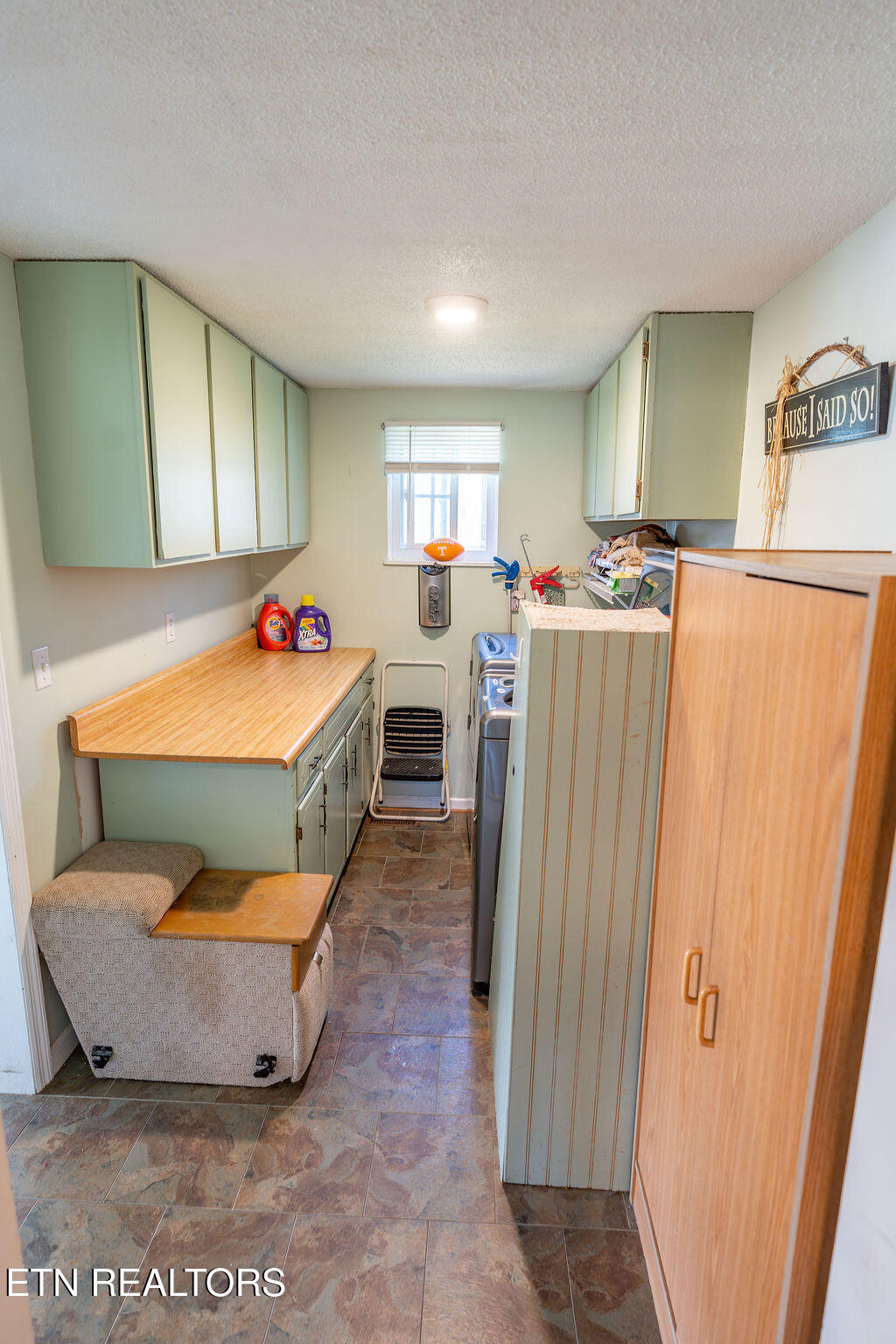 239 Wooldridge Lane Jellico TN 37762