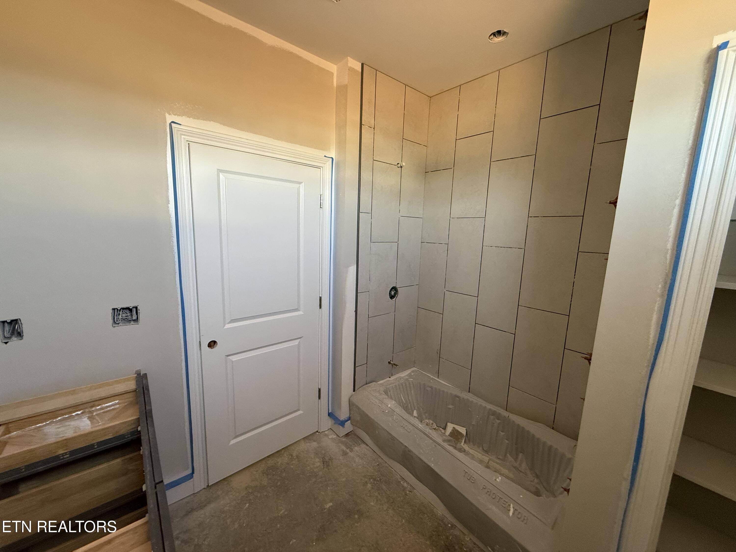 375 Trillium Trail Lenoir City TN 37771