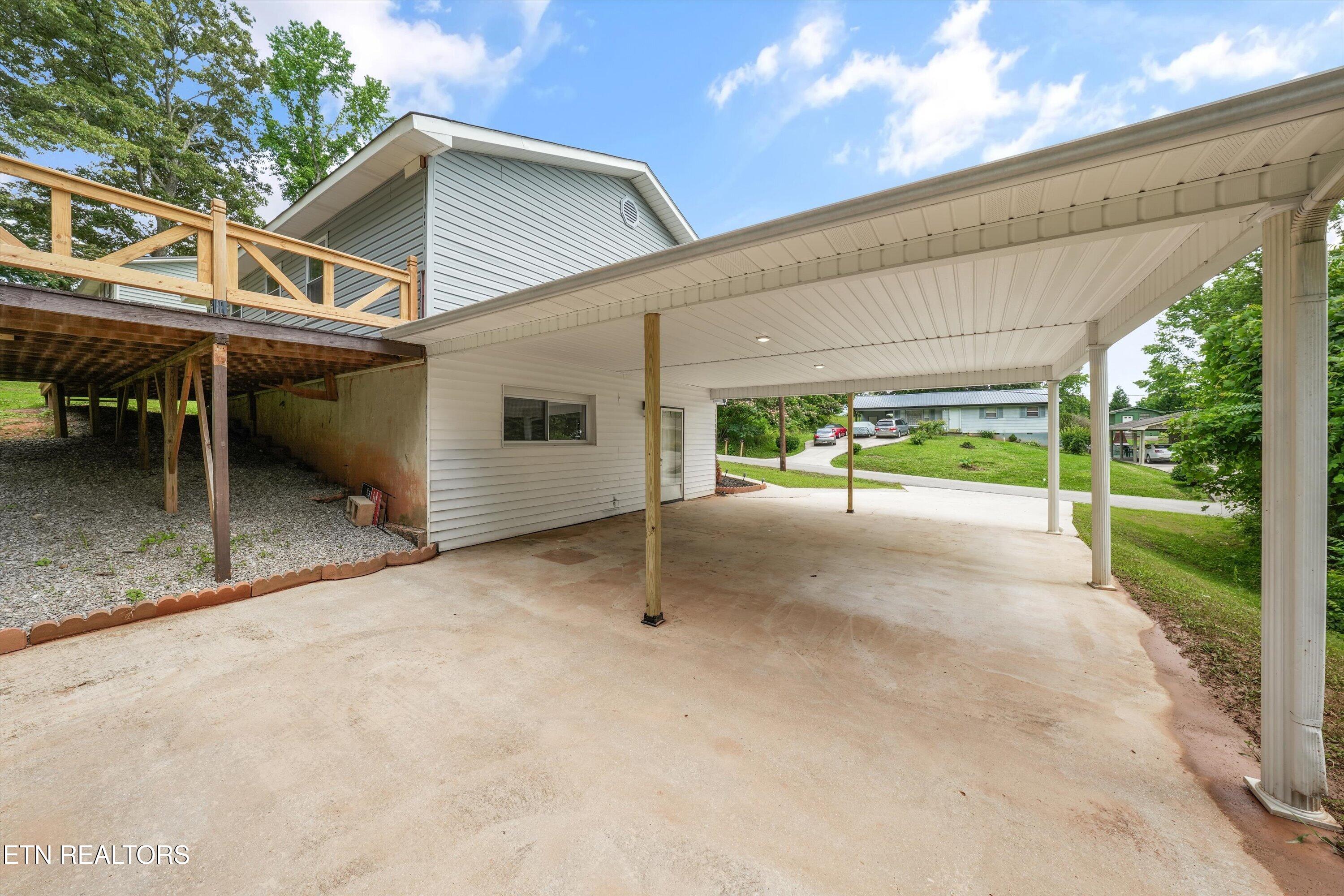 503 M.l.k. Jr. Drive Rockwood TN 37854