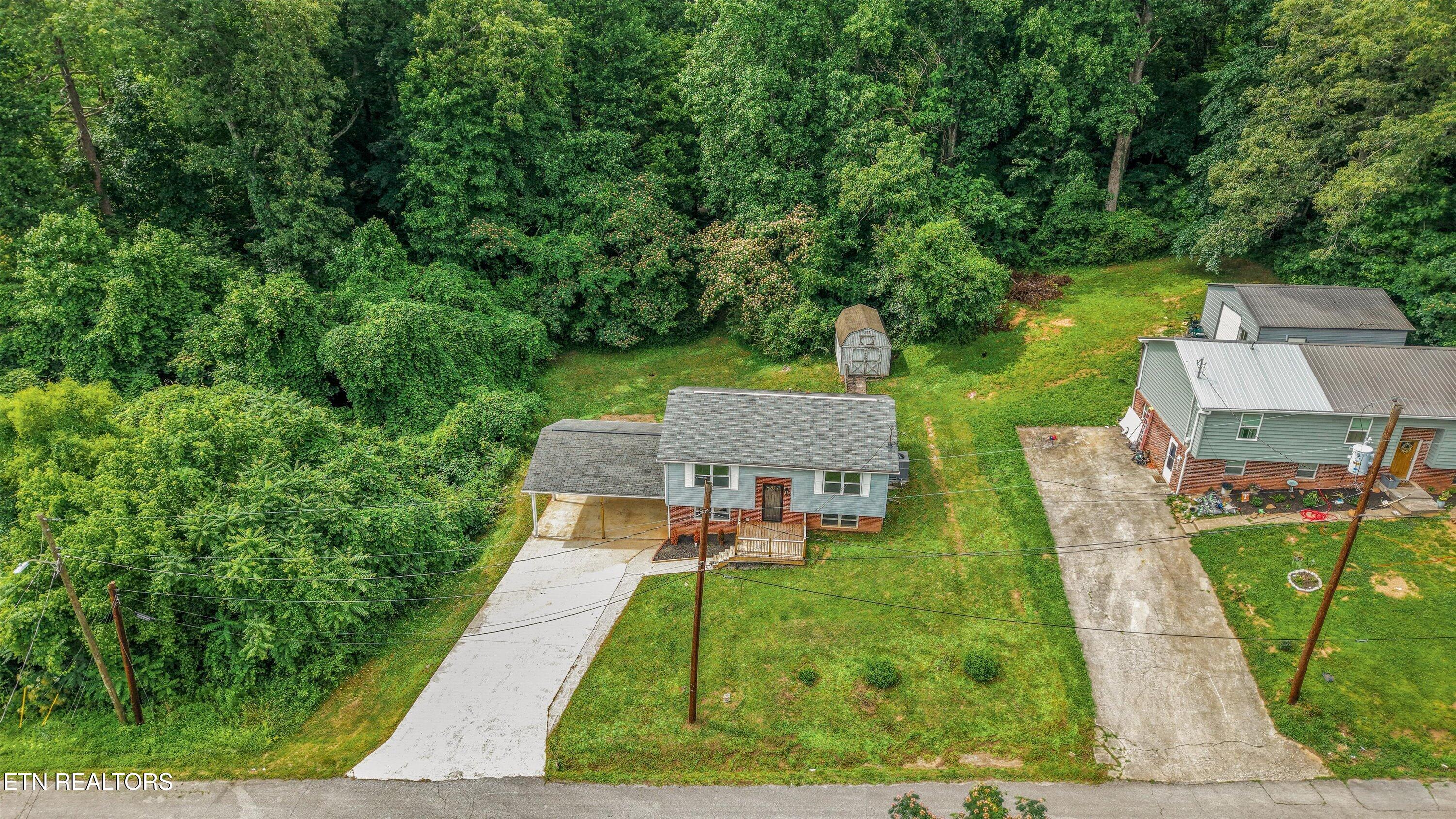 503 Martin Luther King, Jr., Drive Rockwood TN 37854