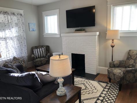 1301 Windsor Avenue Bristol TN 37620