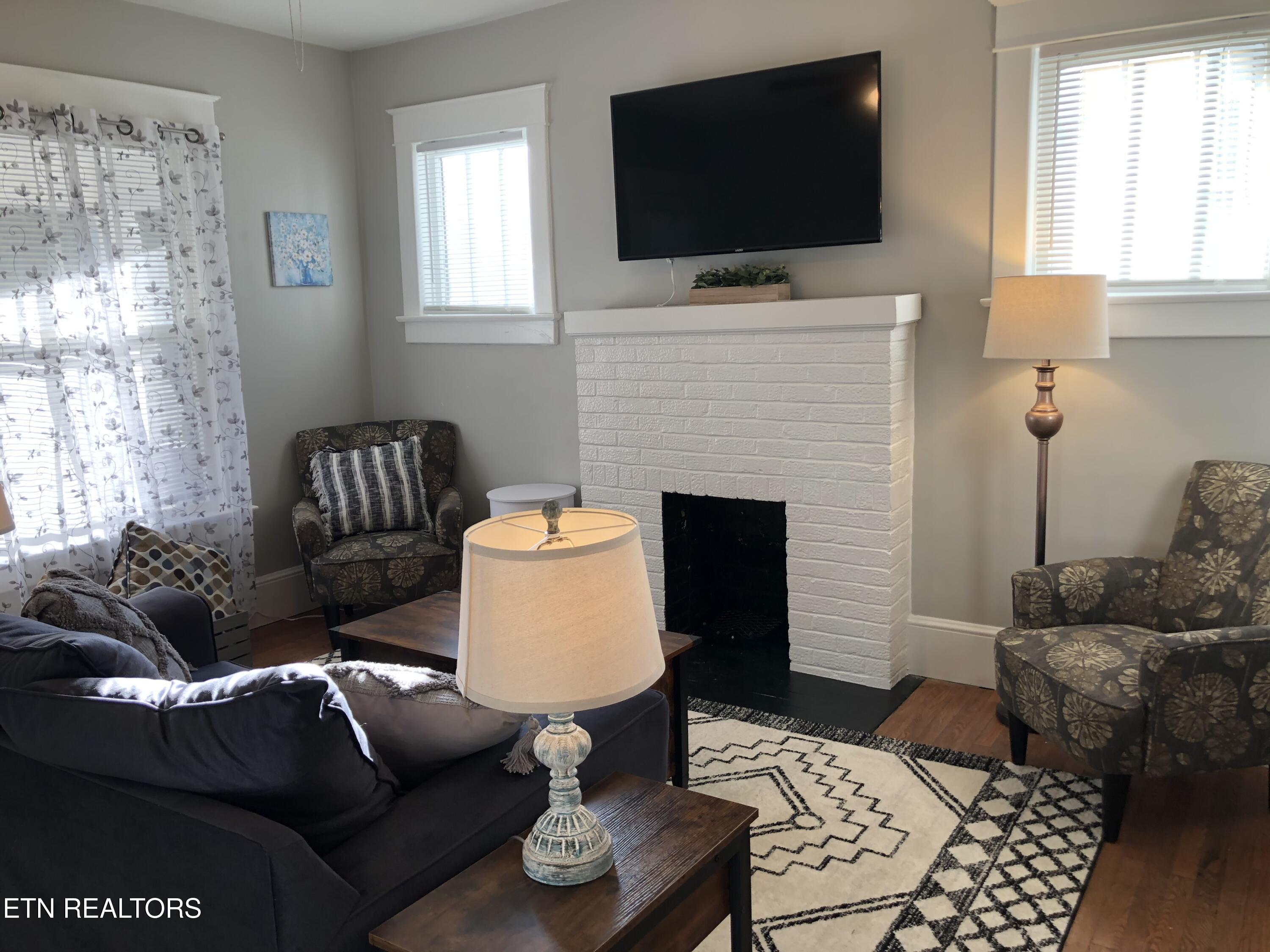 1301 Windsor Avenue Bristol TN 37620