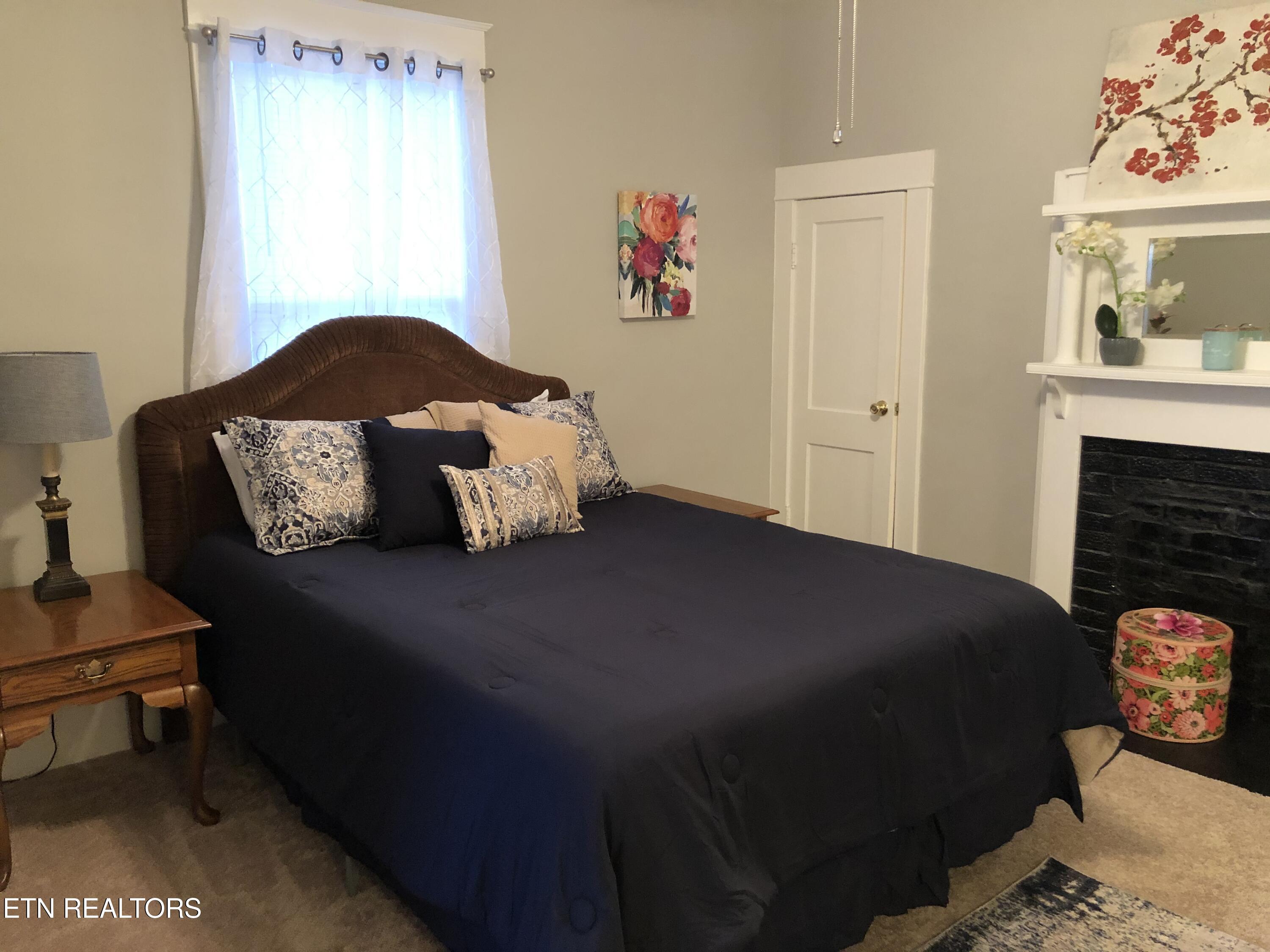 1301 Windsor Avenue Bristol TN 37620