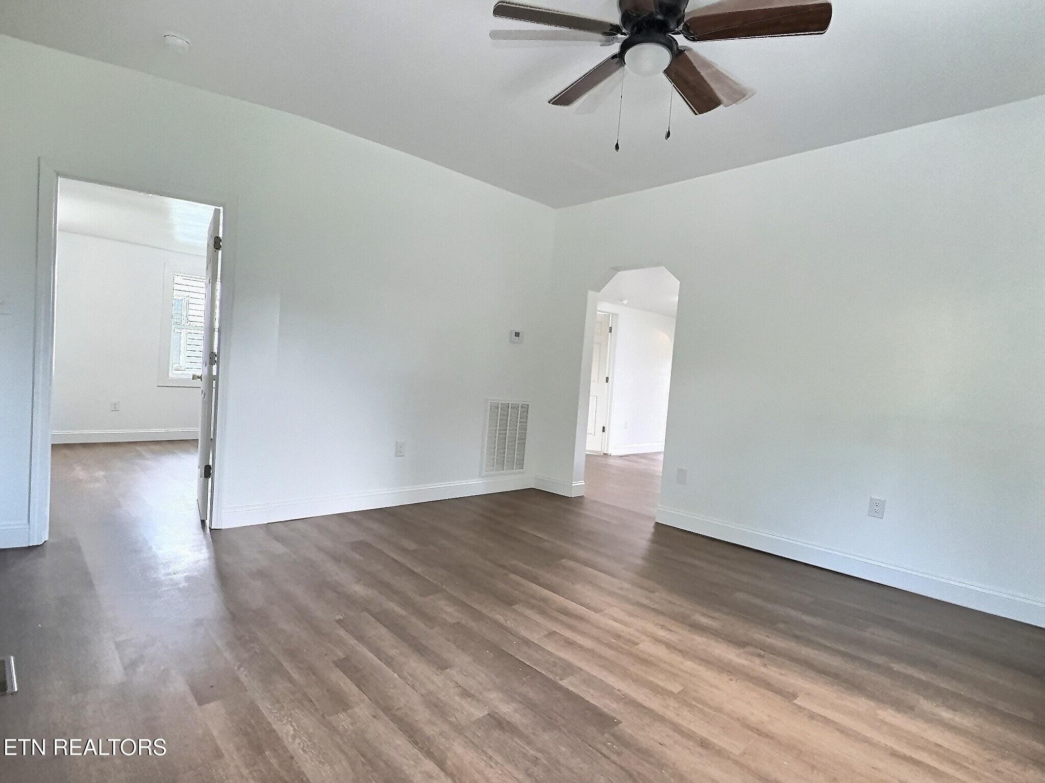 608 E Walden Street Lafollette TN 37766