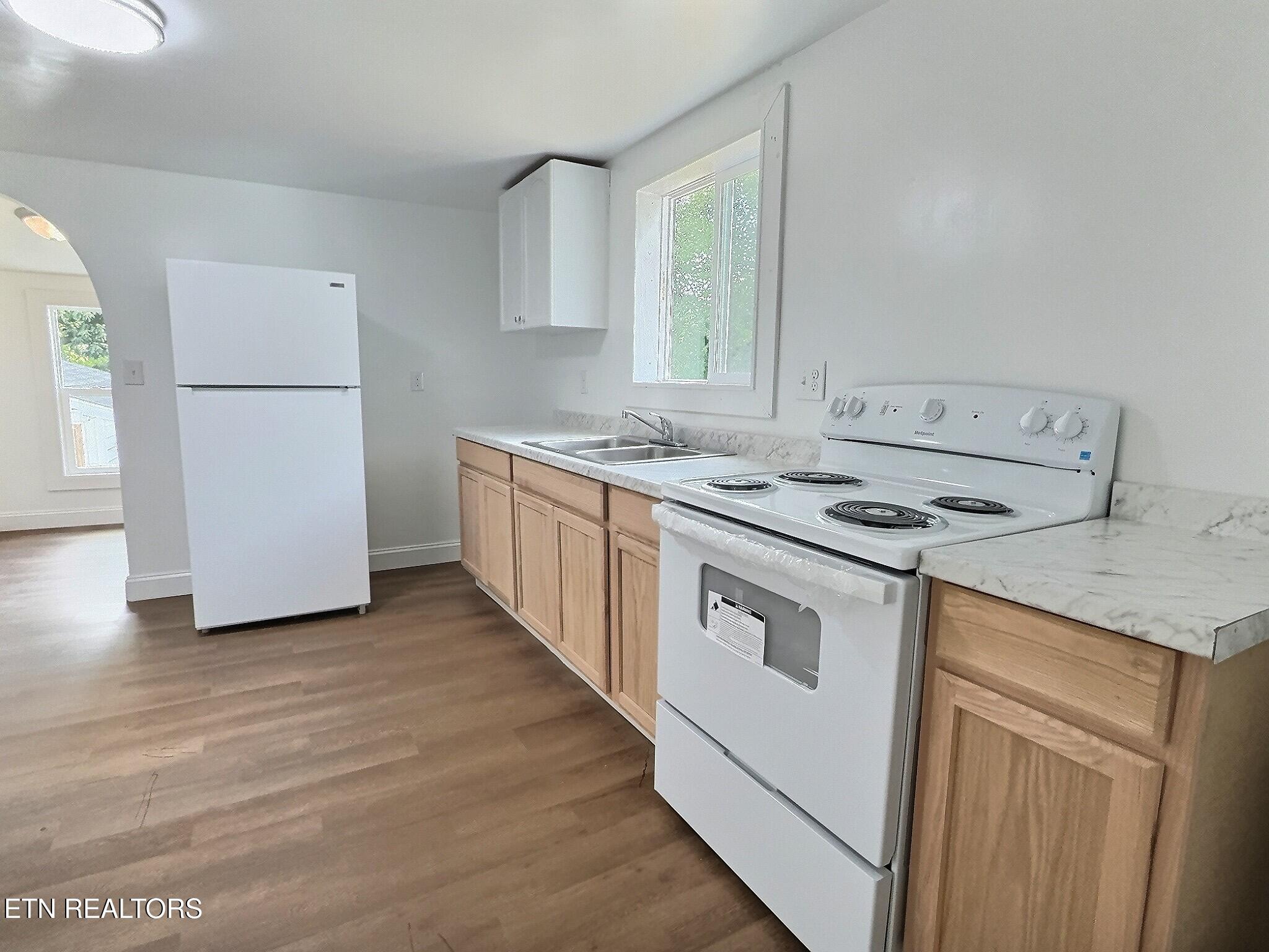 608 E Walden Street Lafollette TN 37766