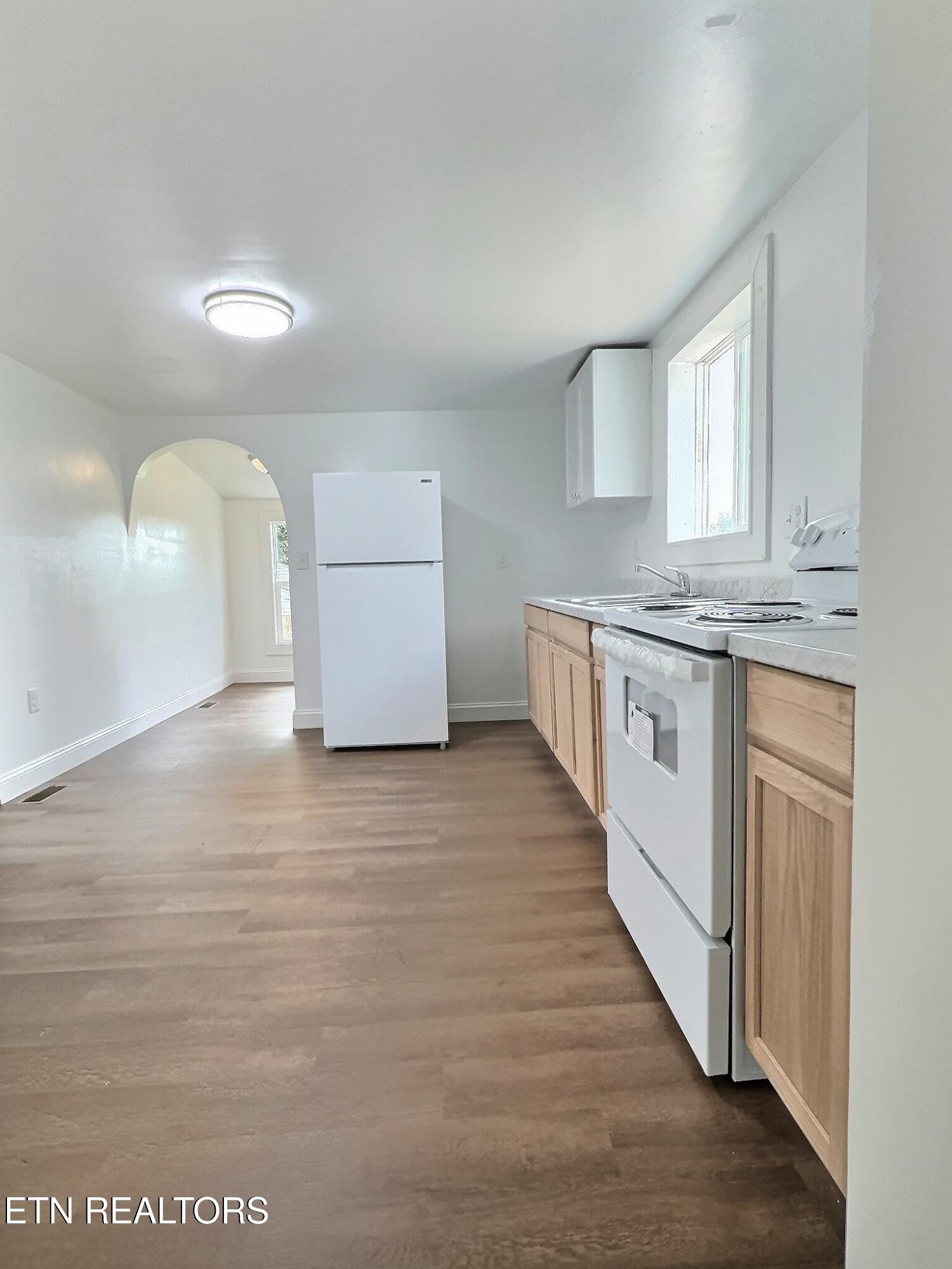 608 E Walden Street Lafollette TN 37766