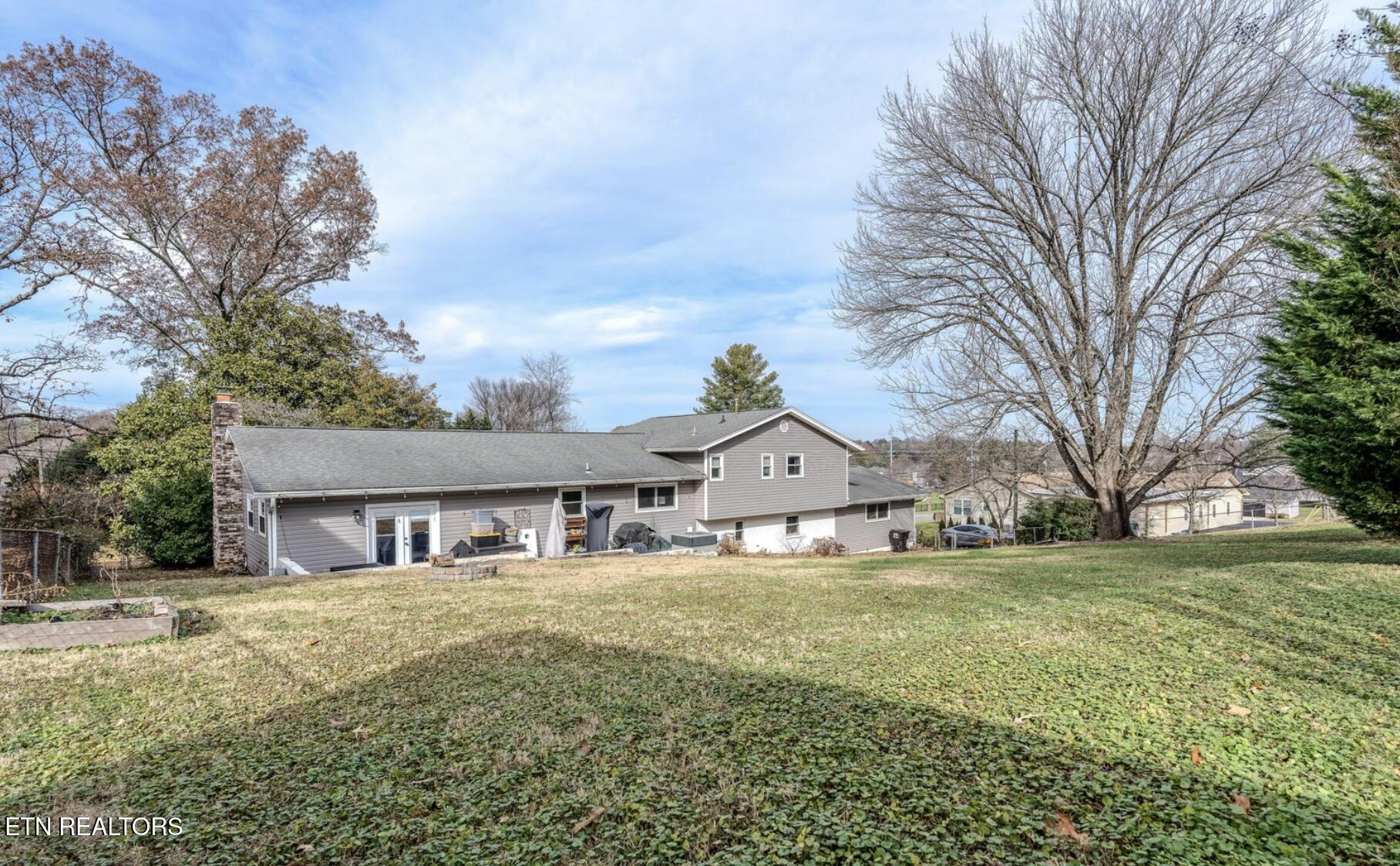 7716 Westland Drive Knoxville TN 37919