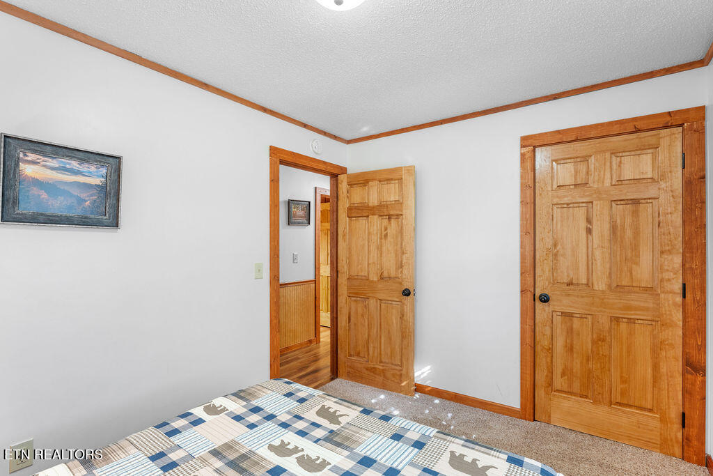 2106 Hickory Manor Road Sevierville TN 37862