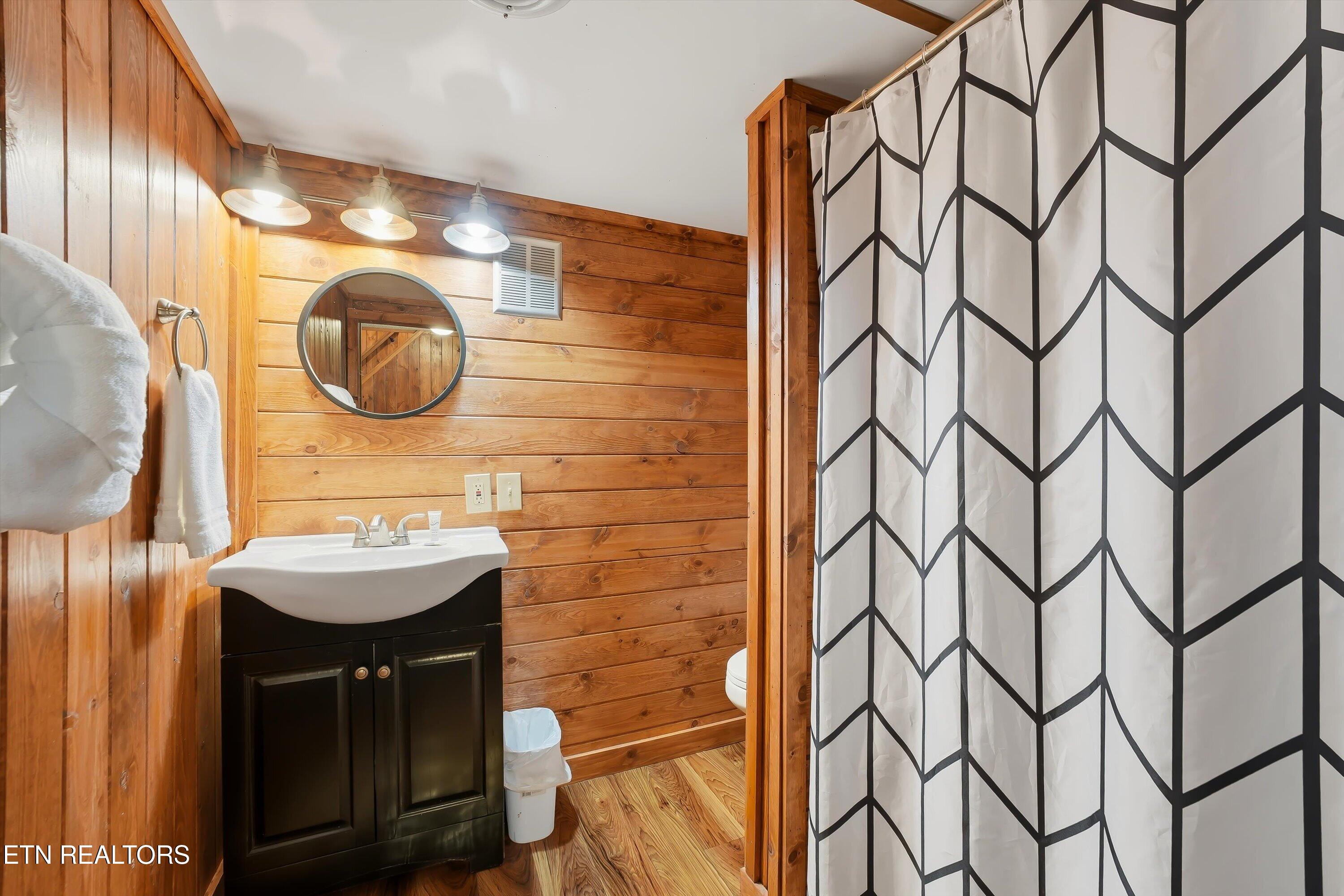 2106 Hickory Manor Road Sevierville TN 37862