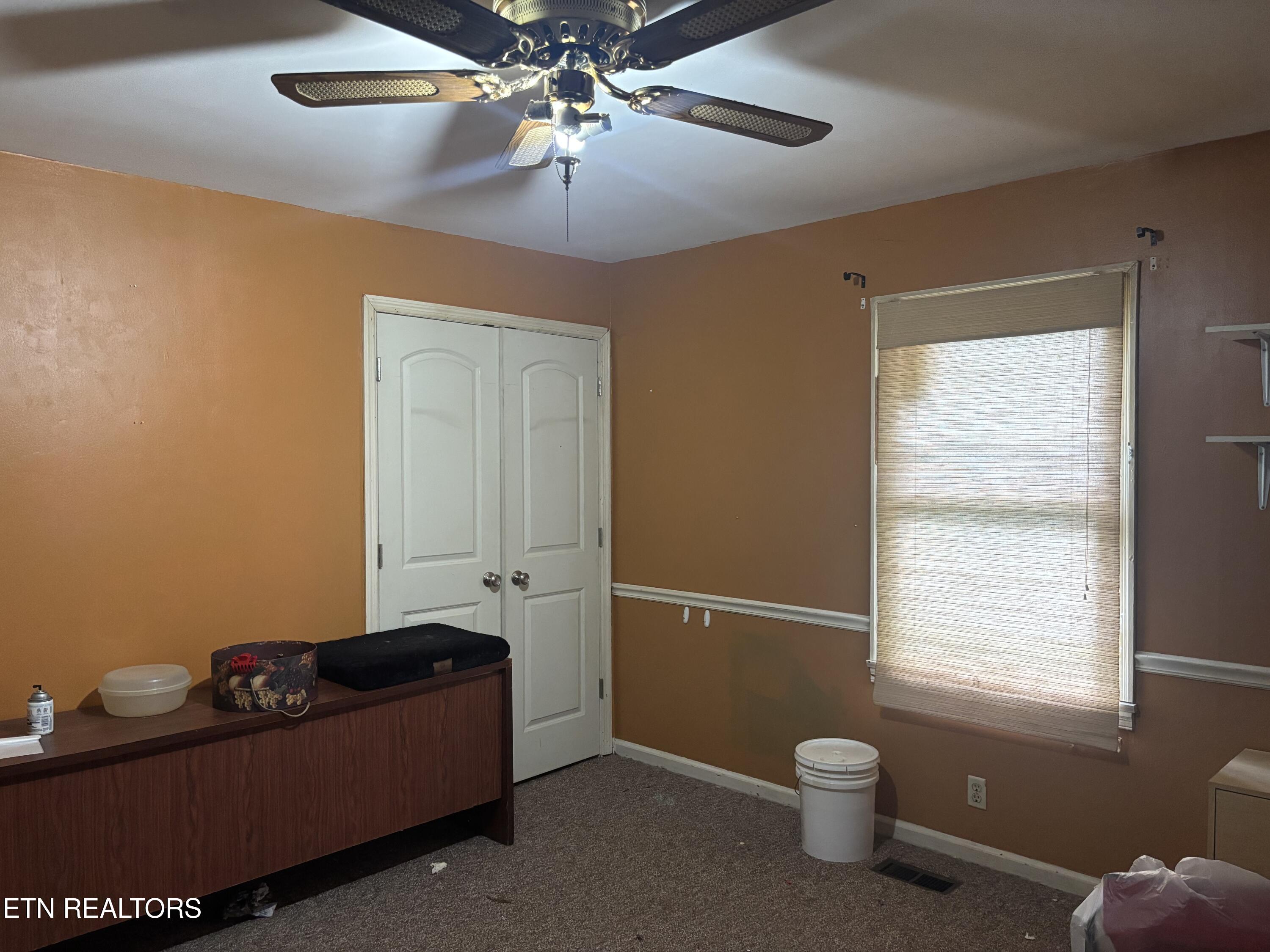 2119 Maple Drive Knoxville TN 37918