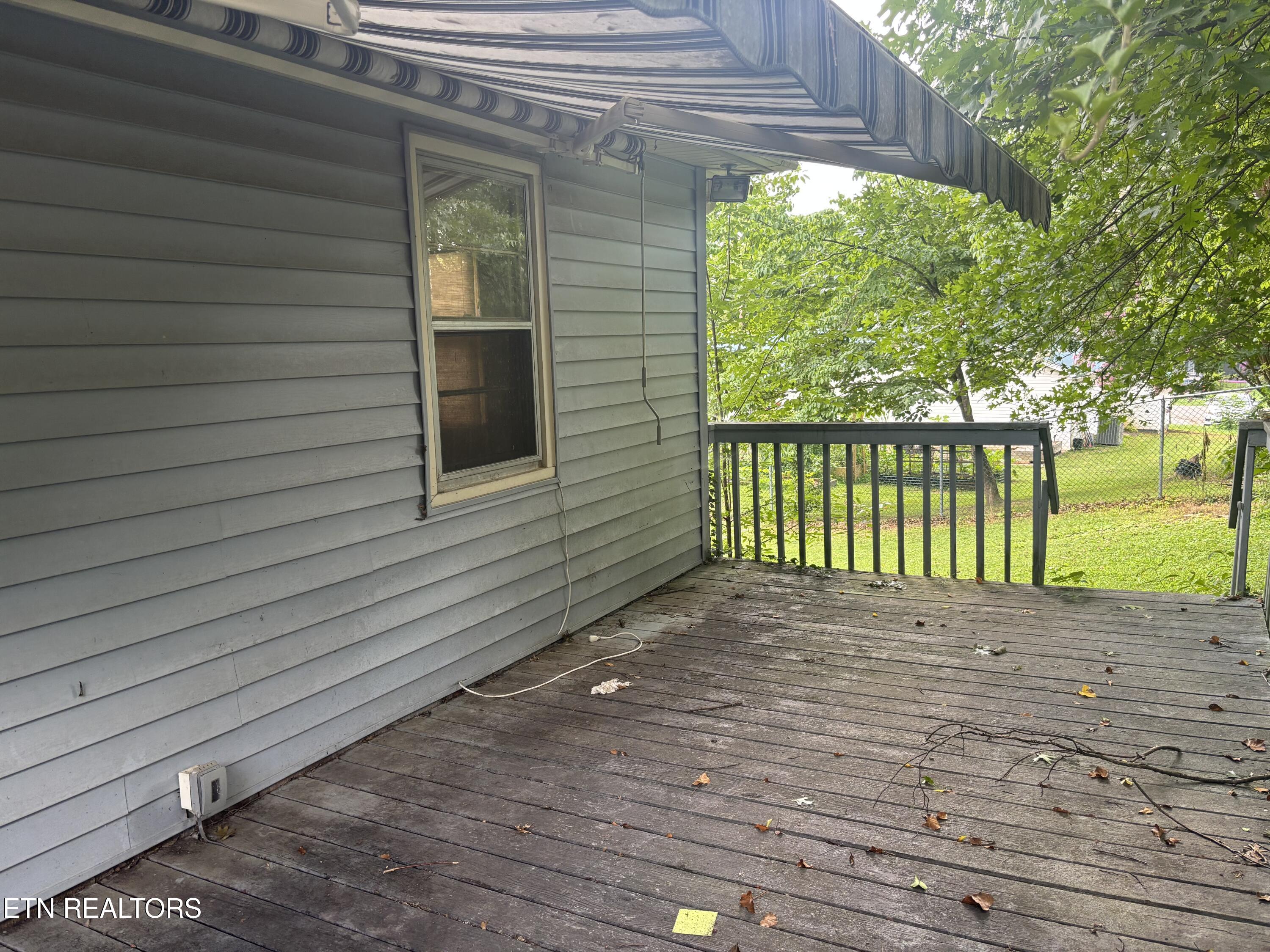 2119 Maple Drive Knoxville TN 37918