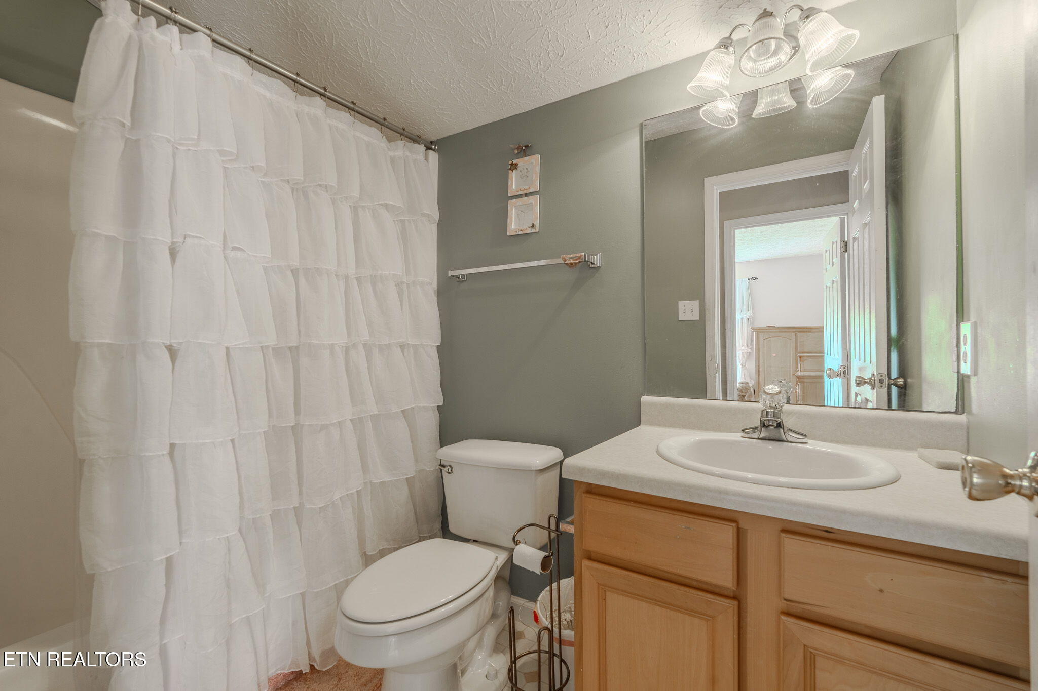 738 Colony Village Way Knoxville TN 37923