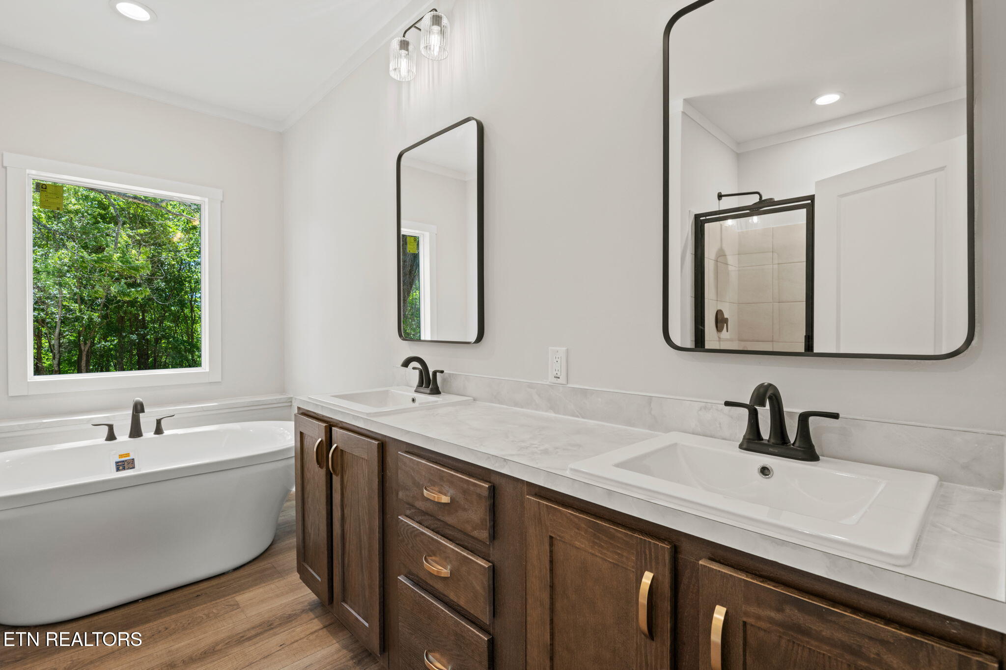 227 Bostie Maire Lane Clinton TN 37716