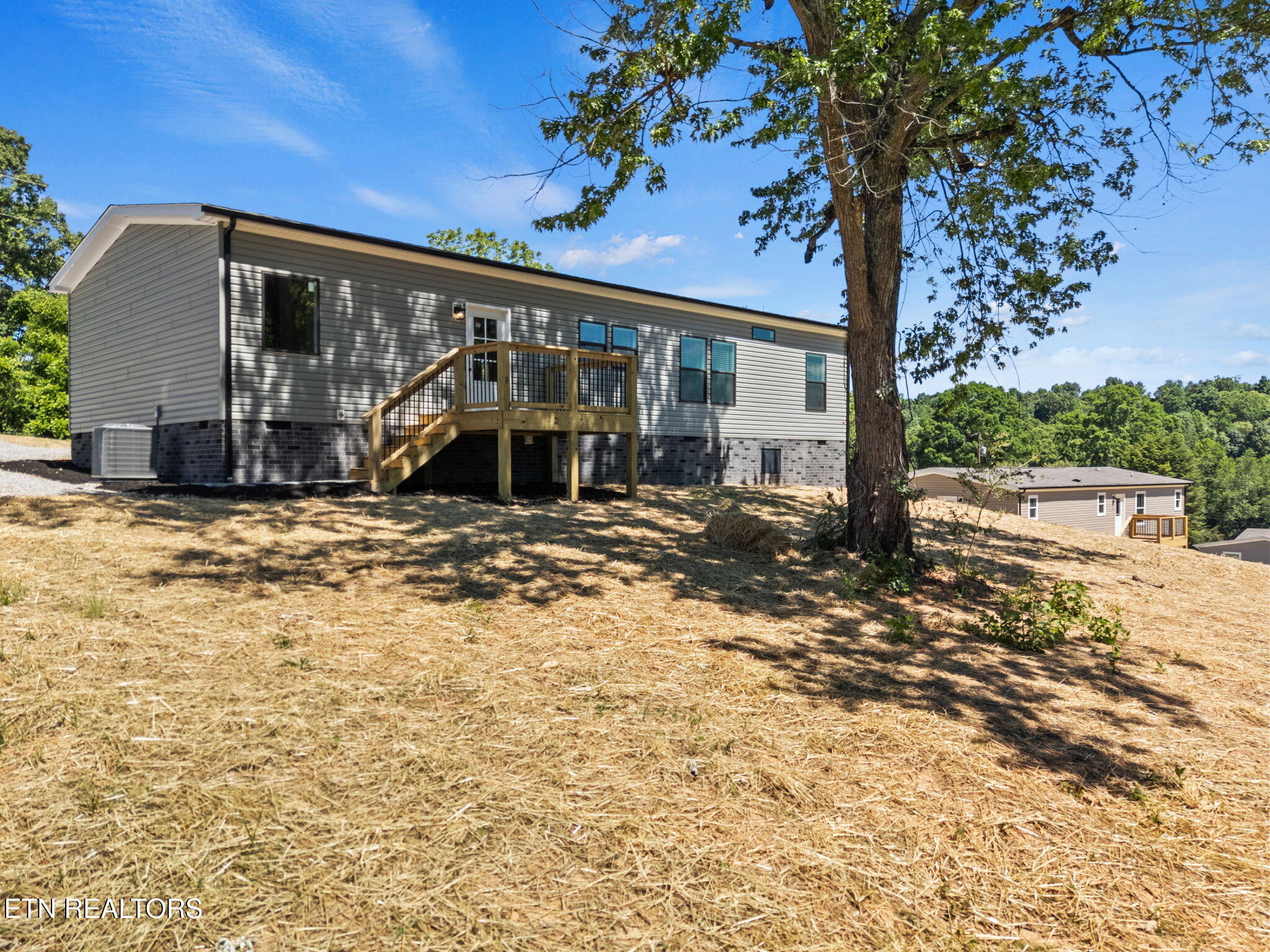 227 Bostie Maire Lane Clinton TN 37716