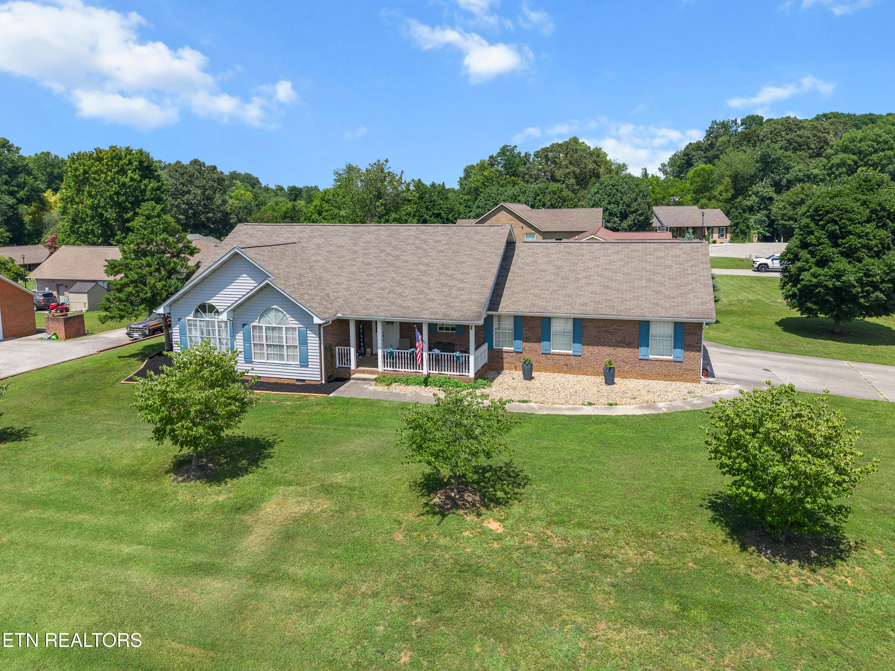 940 Meadow Oaks Drive Maryville TN 37803
