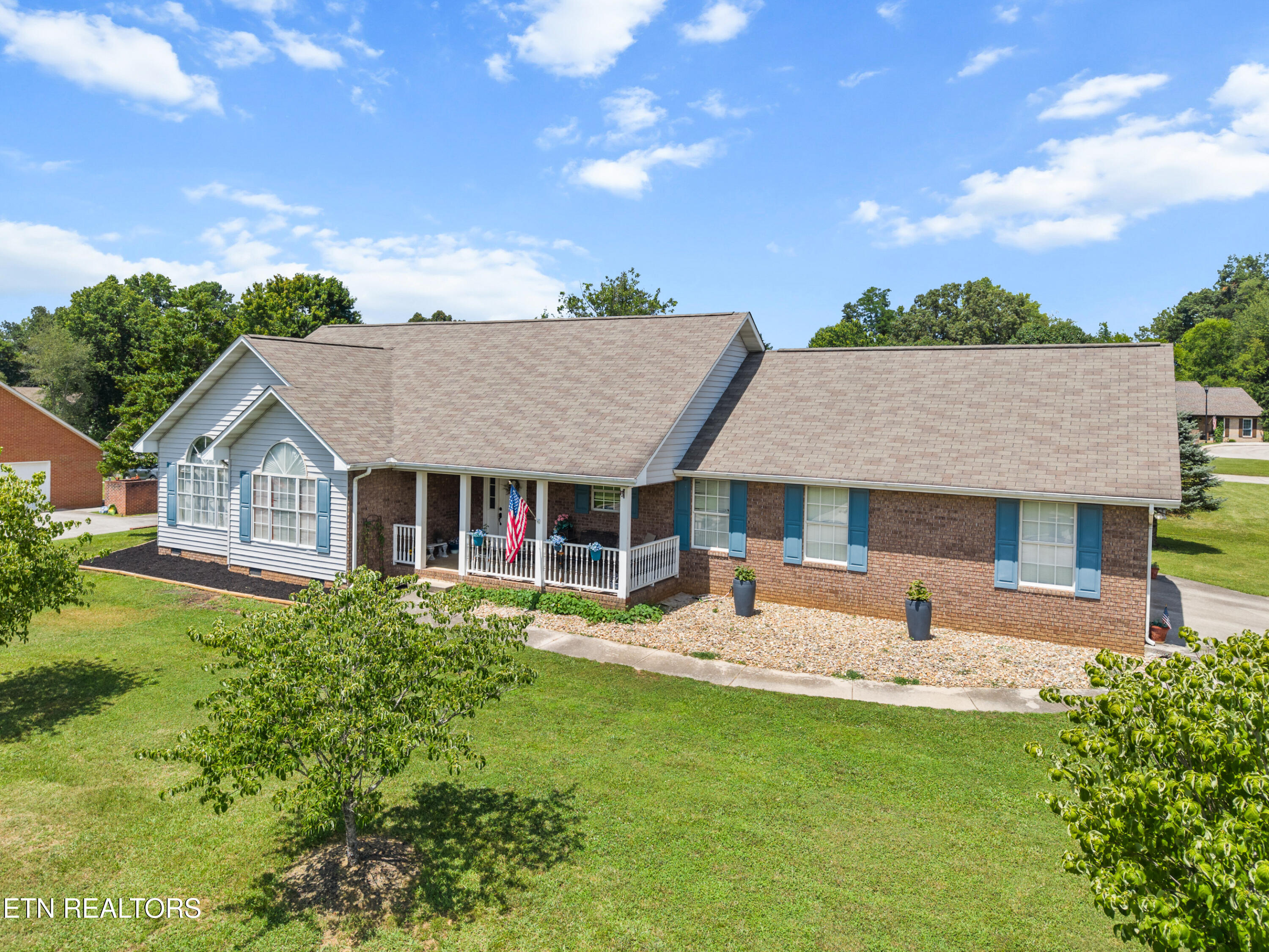 940 Meadow Oaks Drive Maryville TN 37803