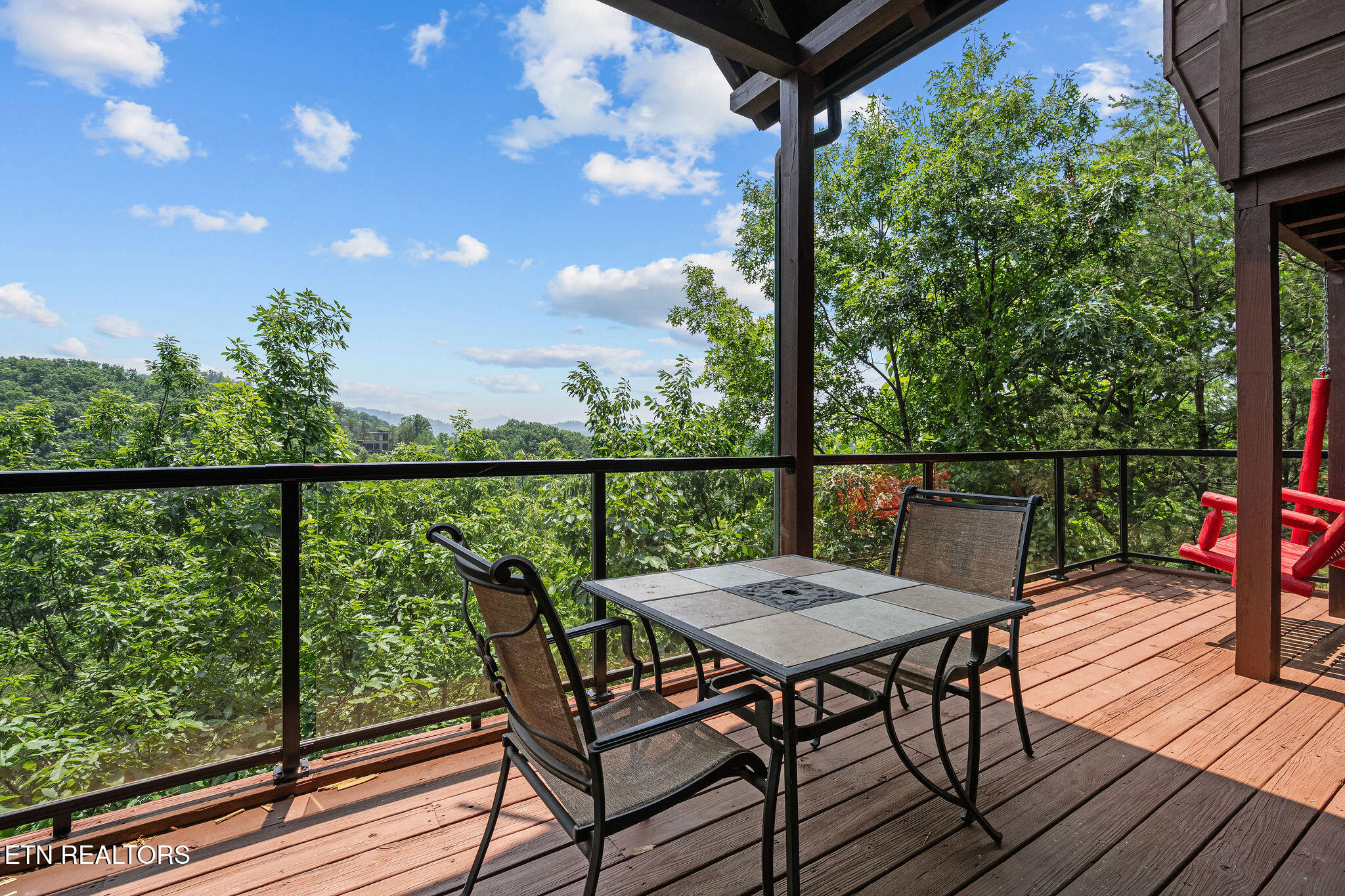 928 Falcon View Way Sevierville TN 37862