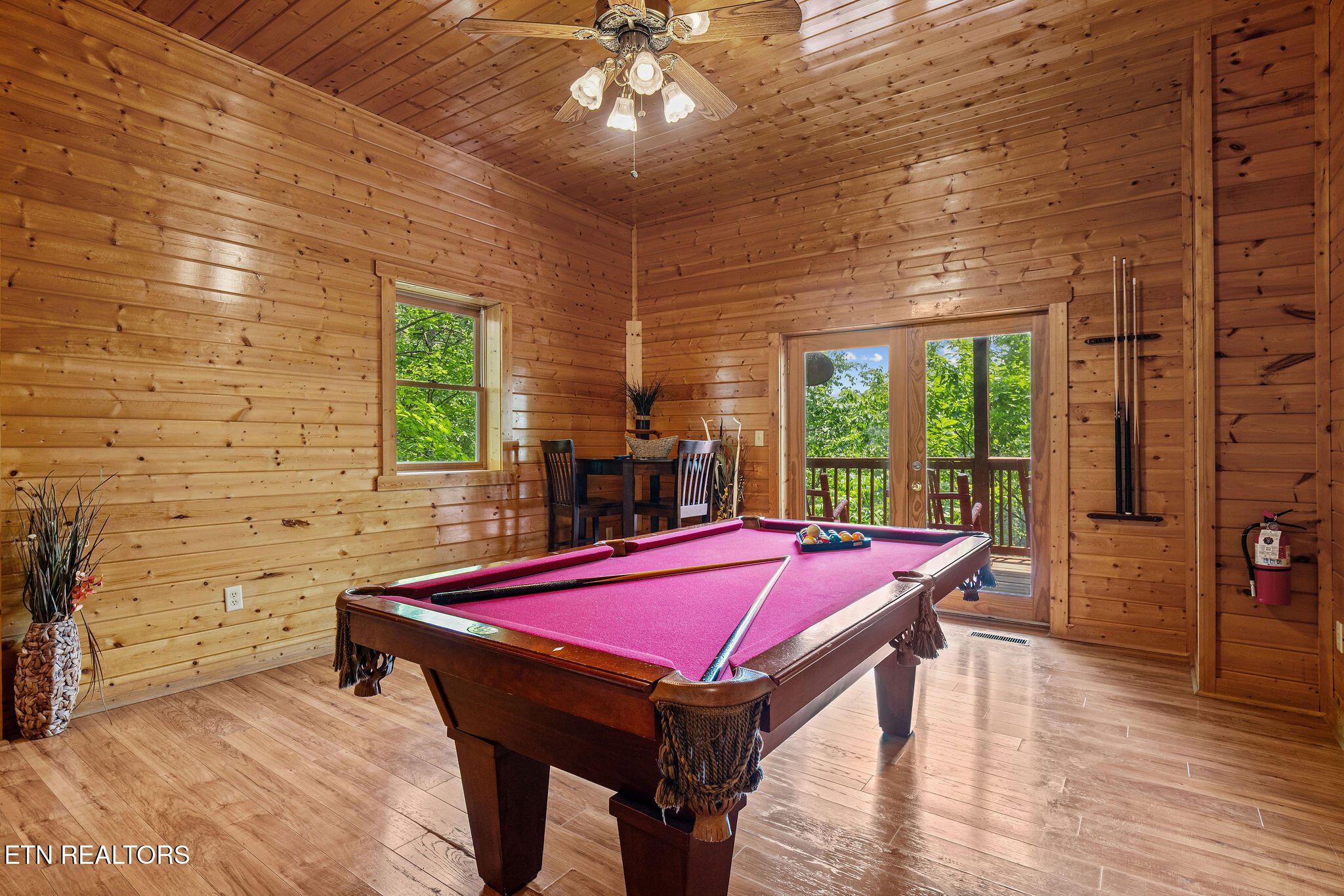 928 Falcon View Way Sevierville TN 37862