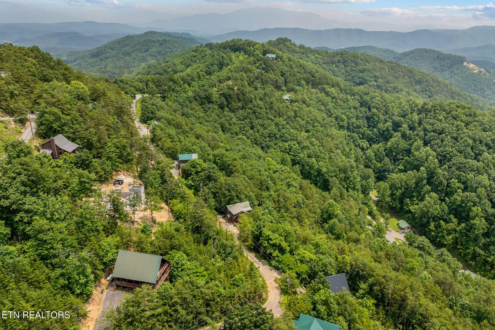 928 Falcon View Way Sevierville TN 37862