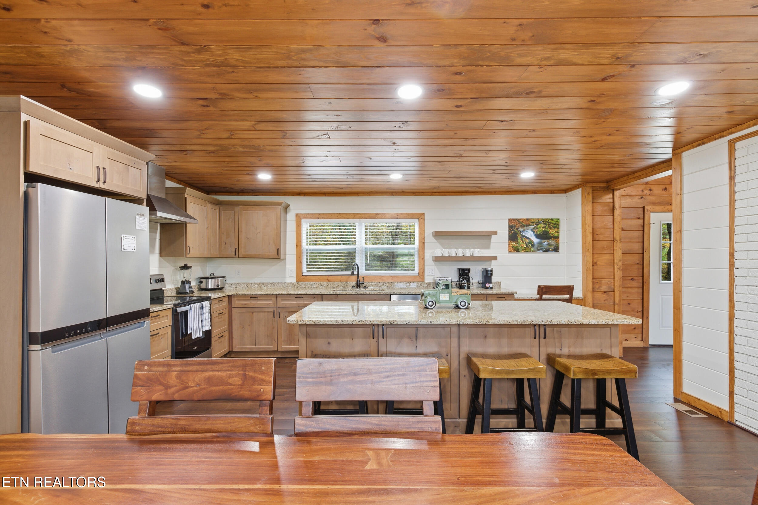 2690 High Valley Drive Pigeon Forge TN 37863