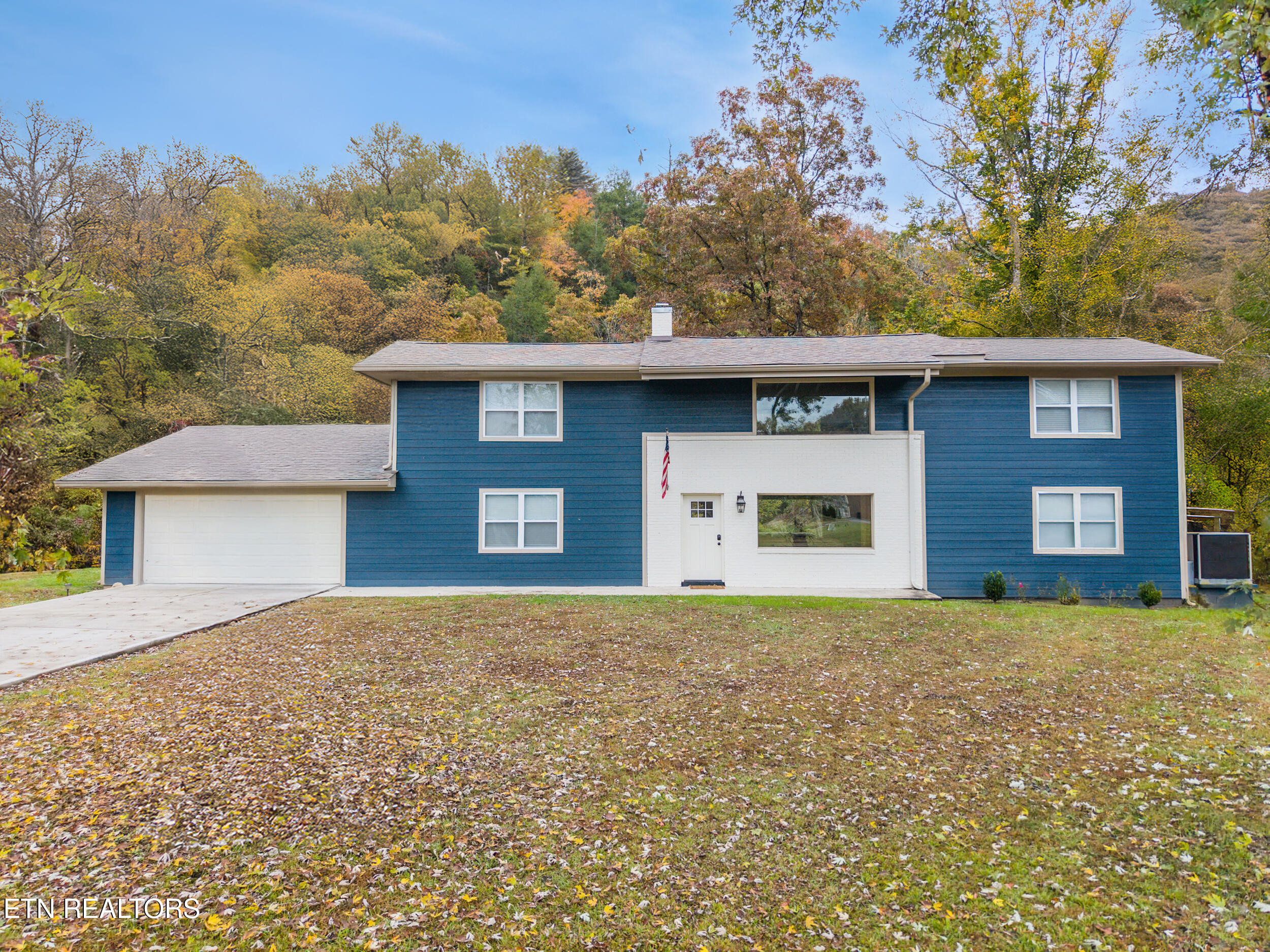 2690 High Valley Drive Pigeon Forge TN 37863