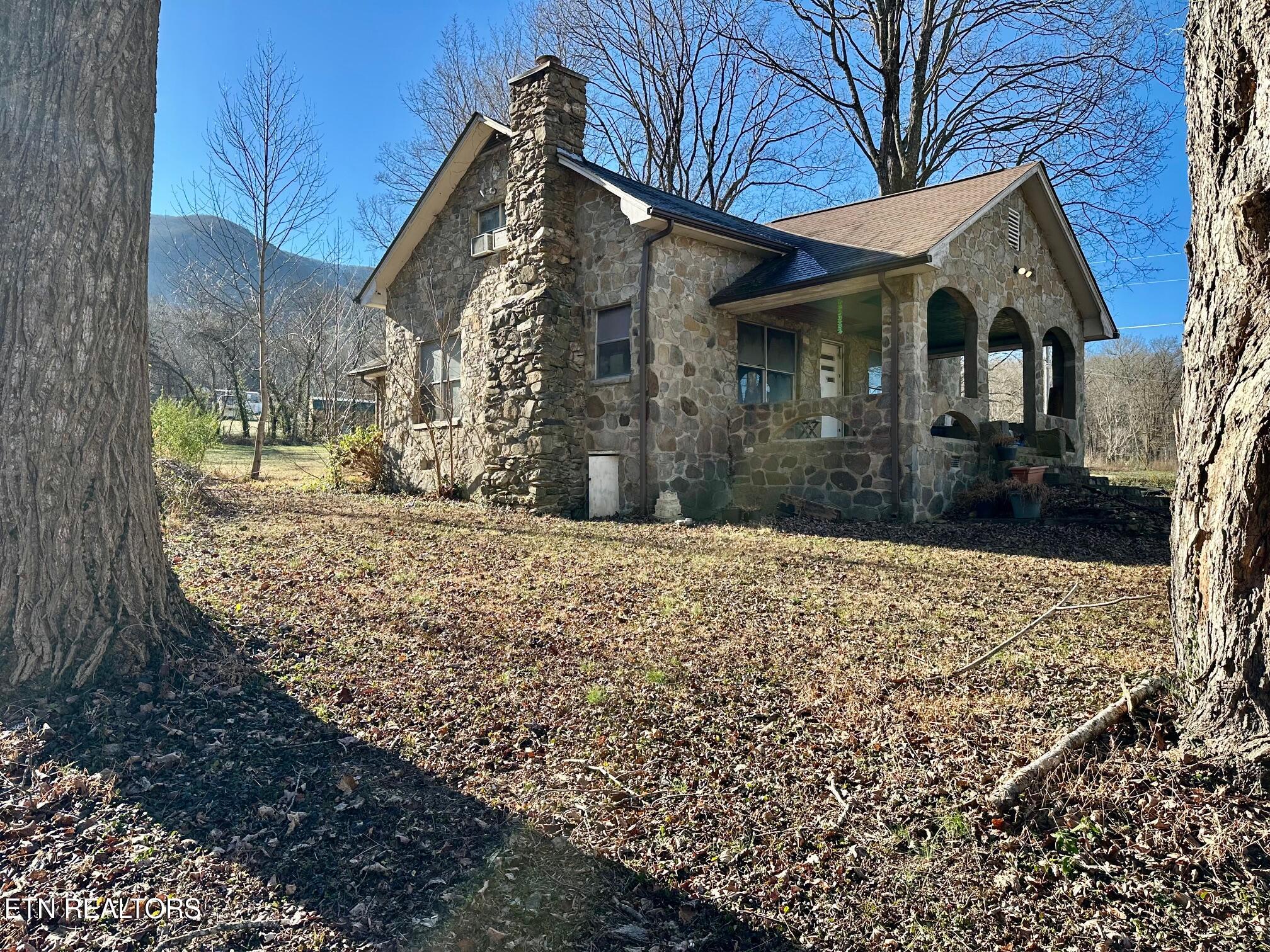 3528 Sugar Camp Circle Sevierville TN 37862