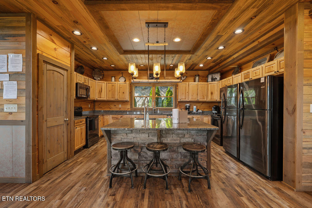 2470 Hackberry Drive Sevierville TN 37862