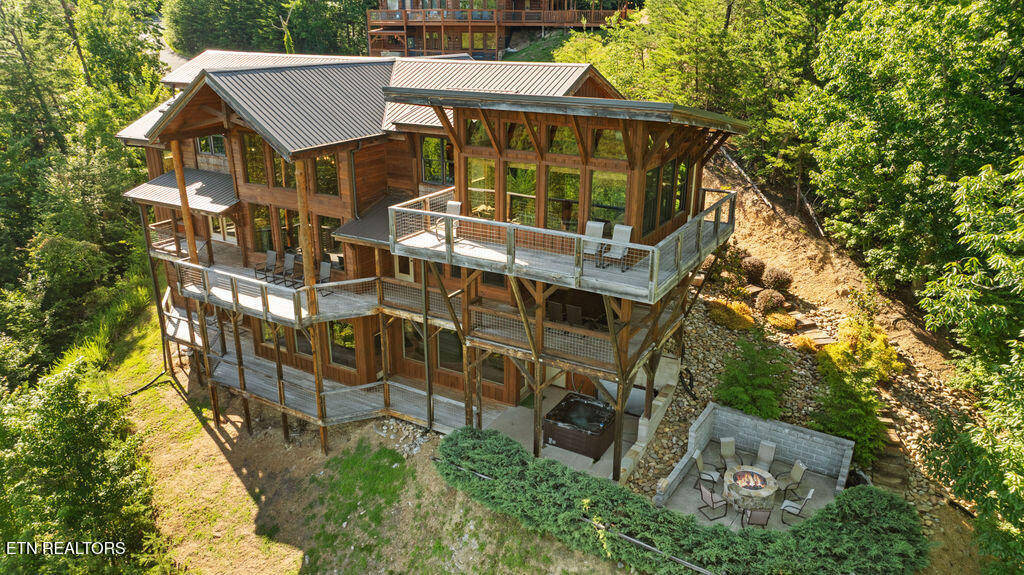 2470 Hackberry Drive Sevierville TN 37862