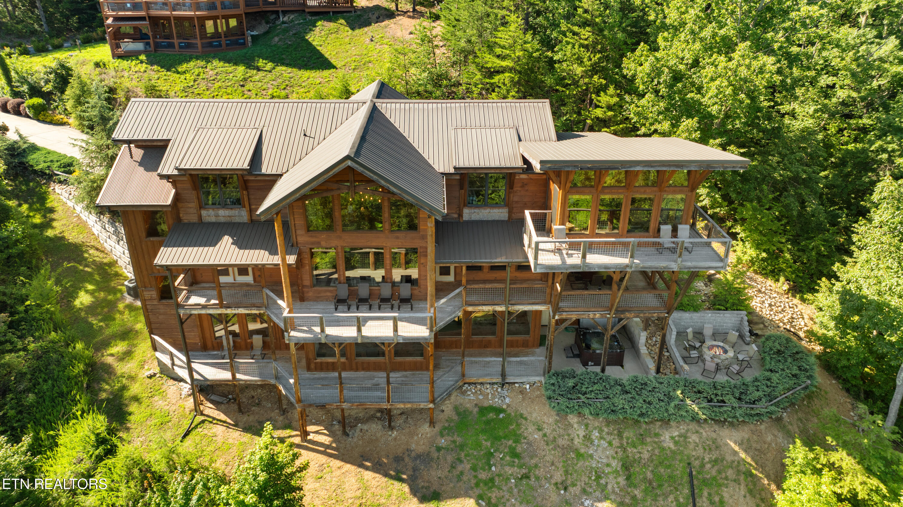 2470 Hackberry Drive Sevierville TN 37862