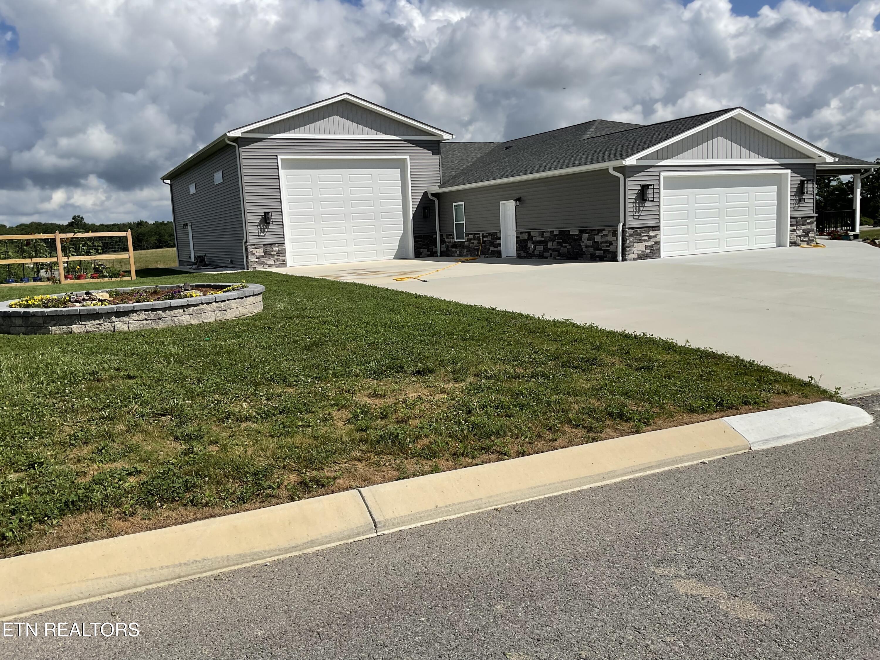 100 Juniper Lane Crossville TN 38555