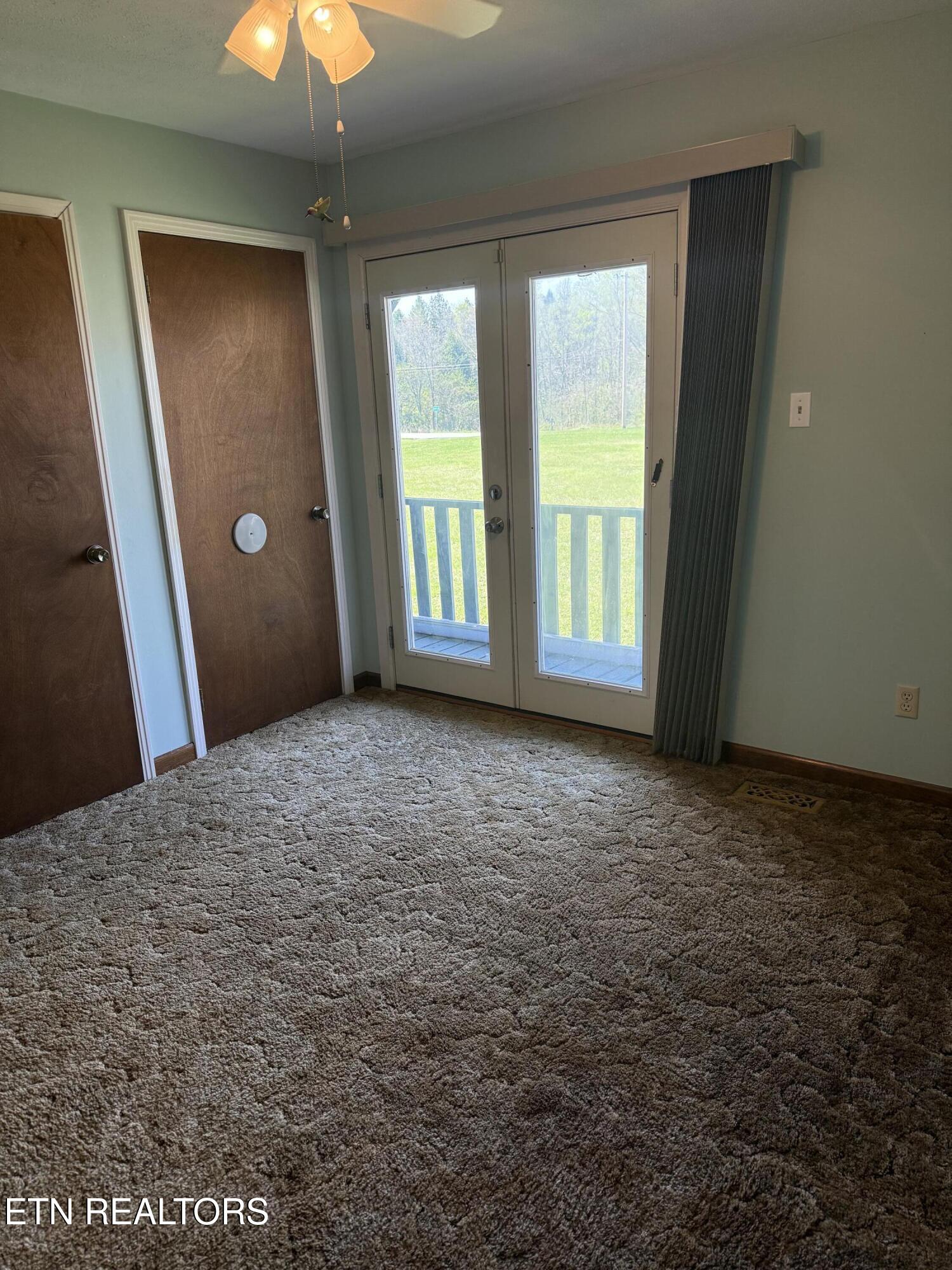 140 Acorn Lane Robbins TN 37852