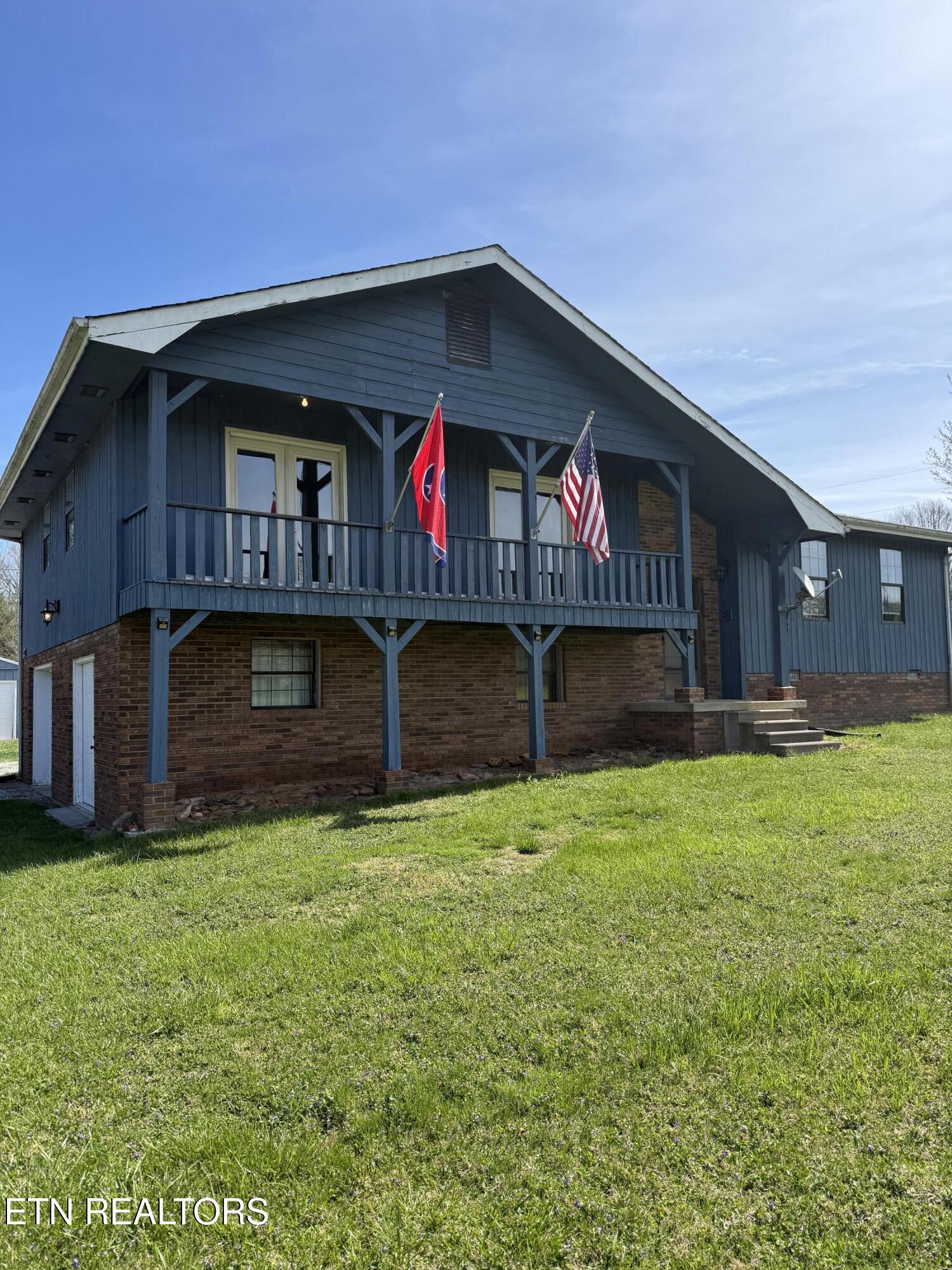 140 Acorn Lane Robbins TN 37852