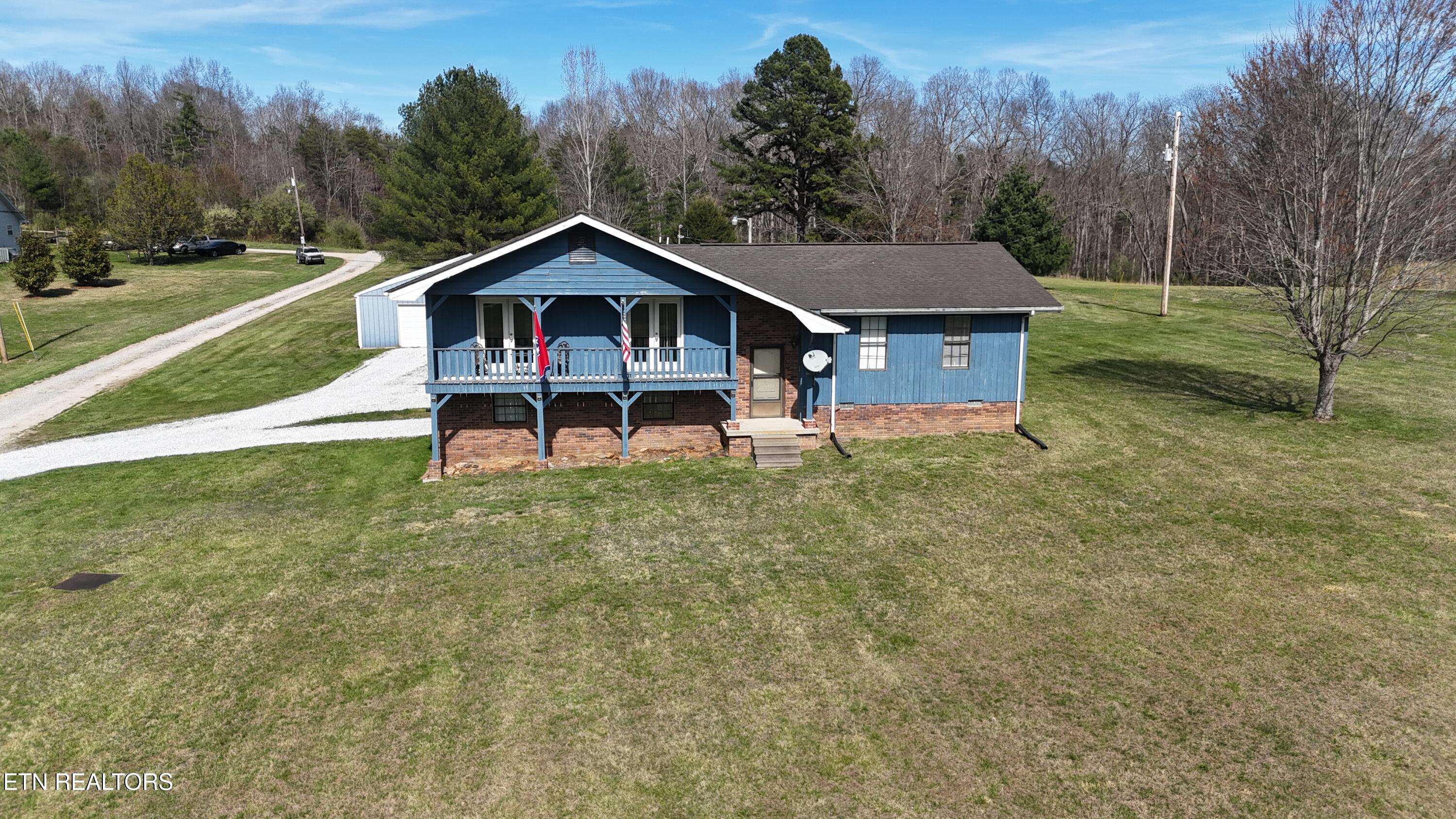 140 Acorn Lane Robbins TN 37852