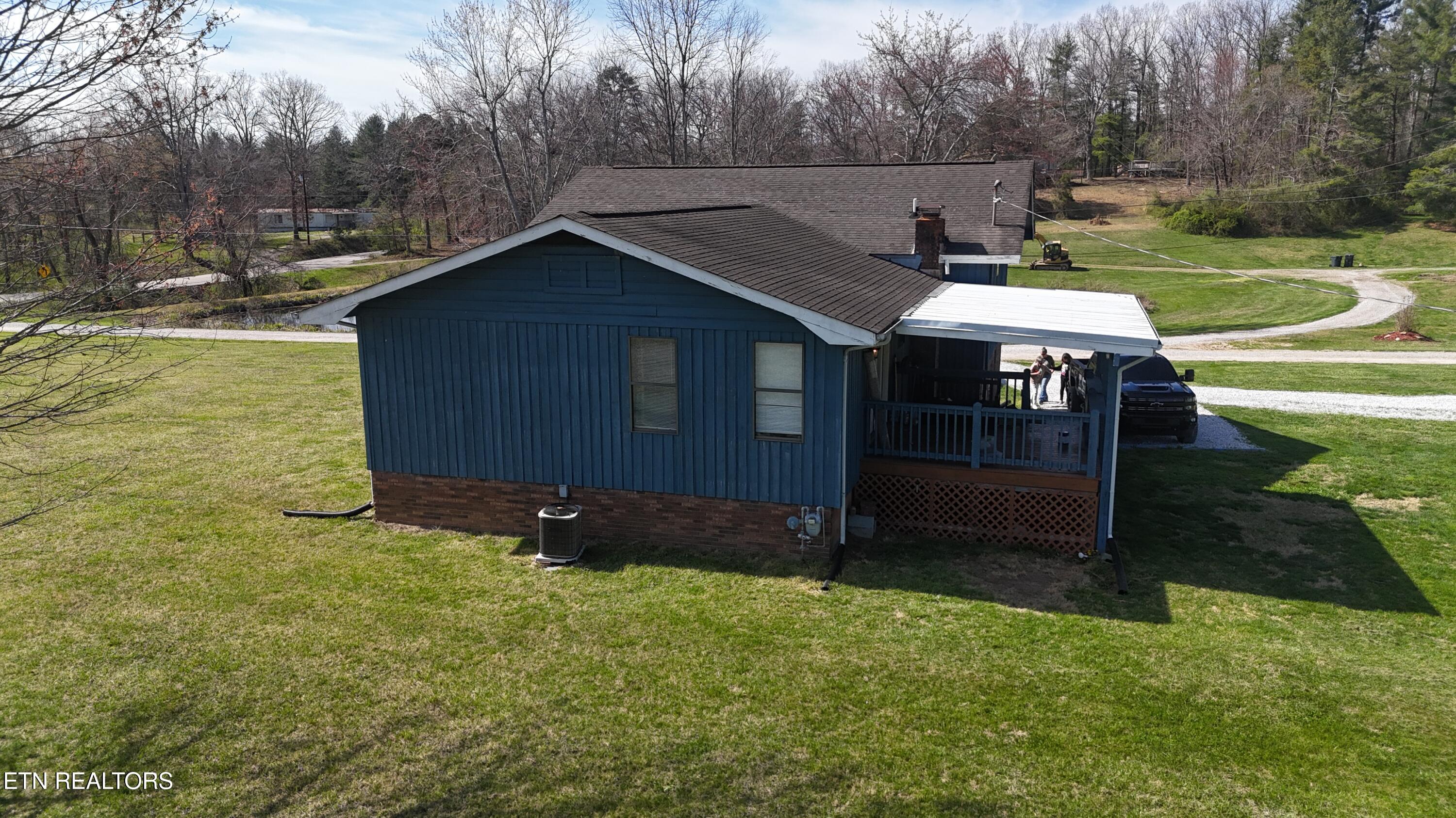 140 Acorn Lane Robbins TN 37852
